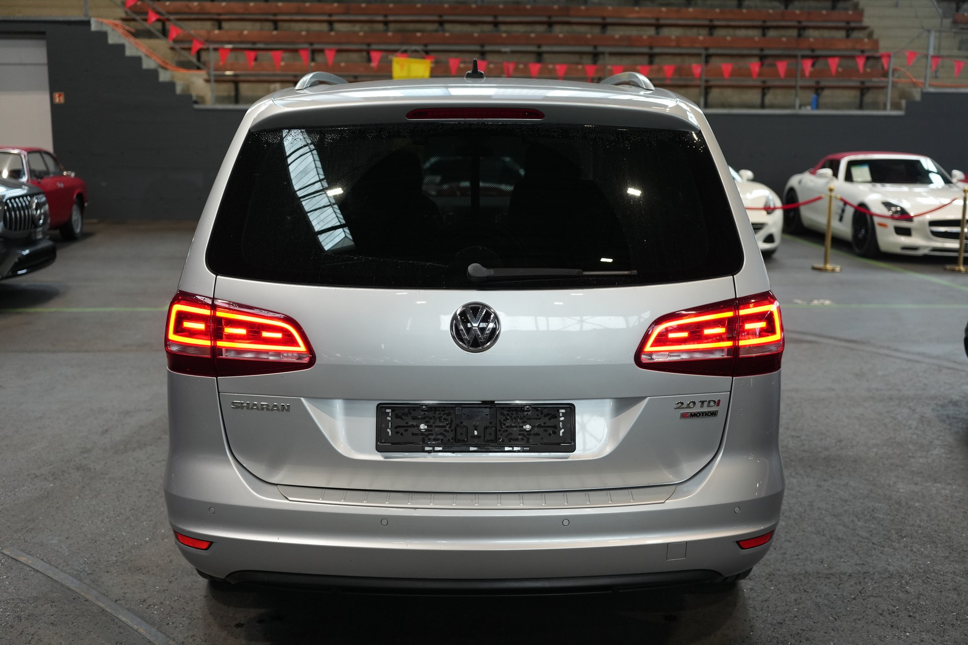 VW Sharan 2.0 TDI BMT Comfortline 4Motion DSG-image-2