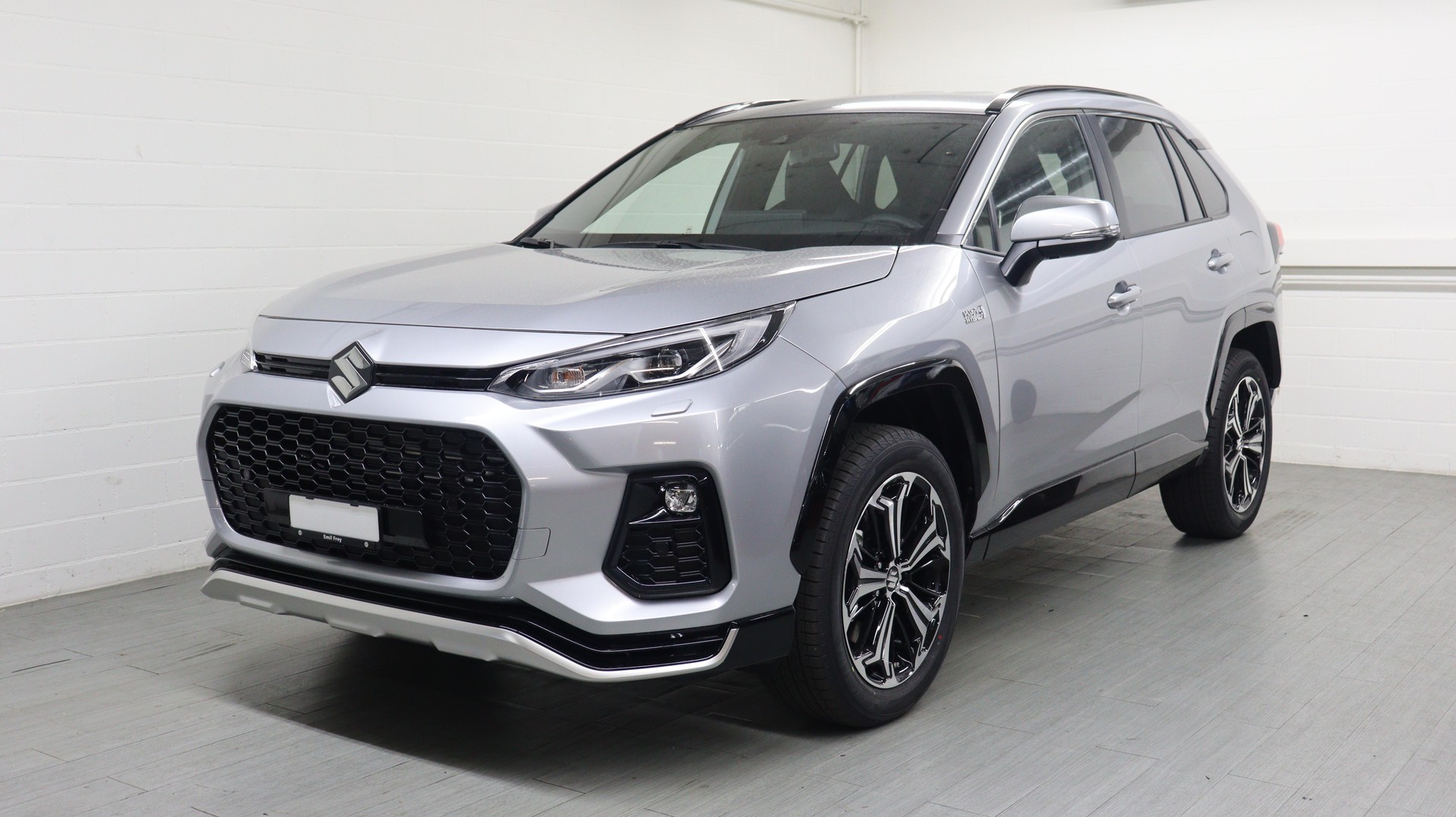 SUZUKI Across 2.5 PHEV Compact Top 4x4-image-0