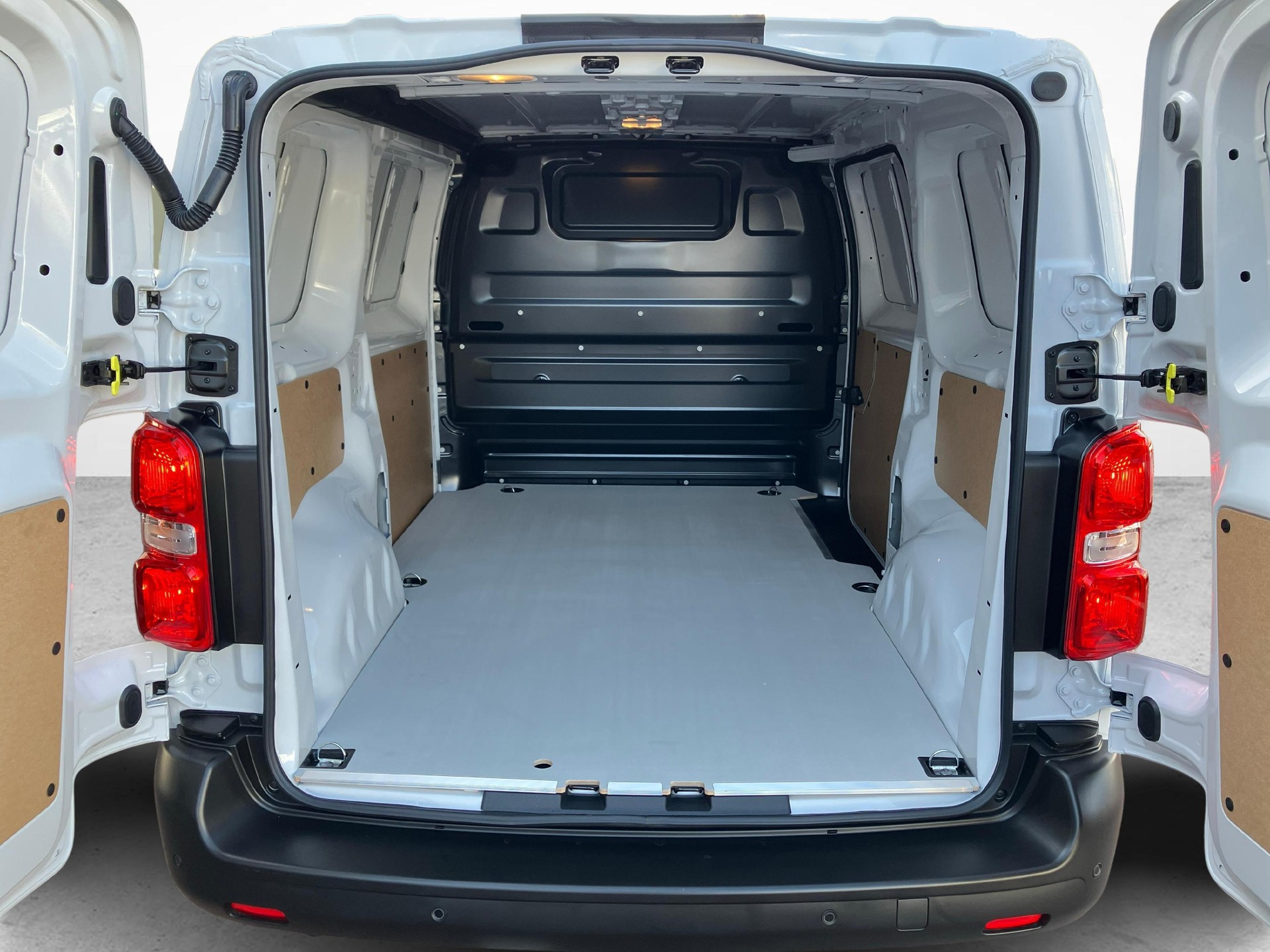 OPEL Vivaro-e Cargo 75kWh-image-11