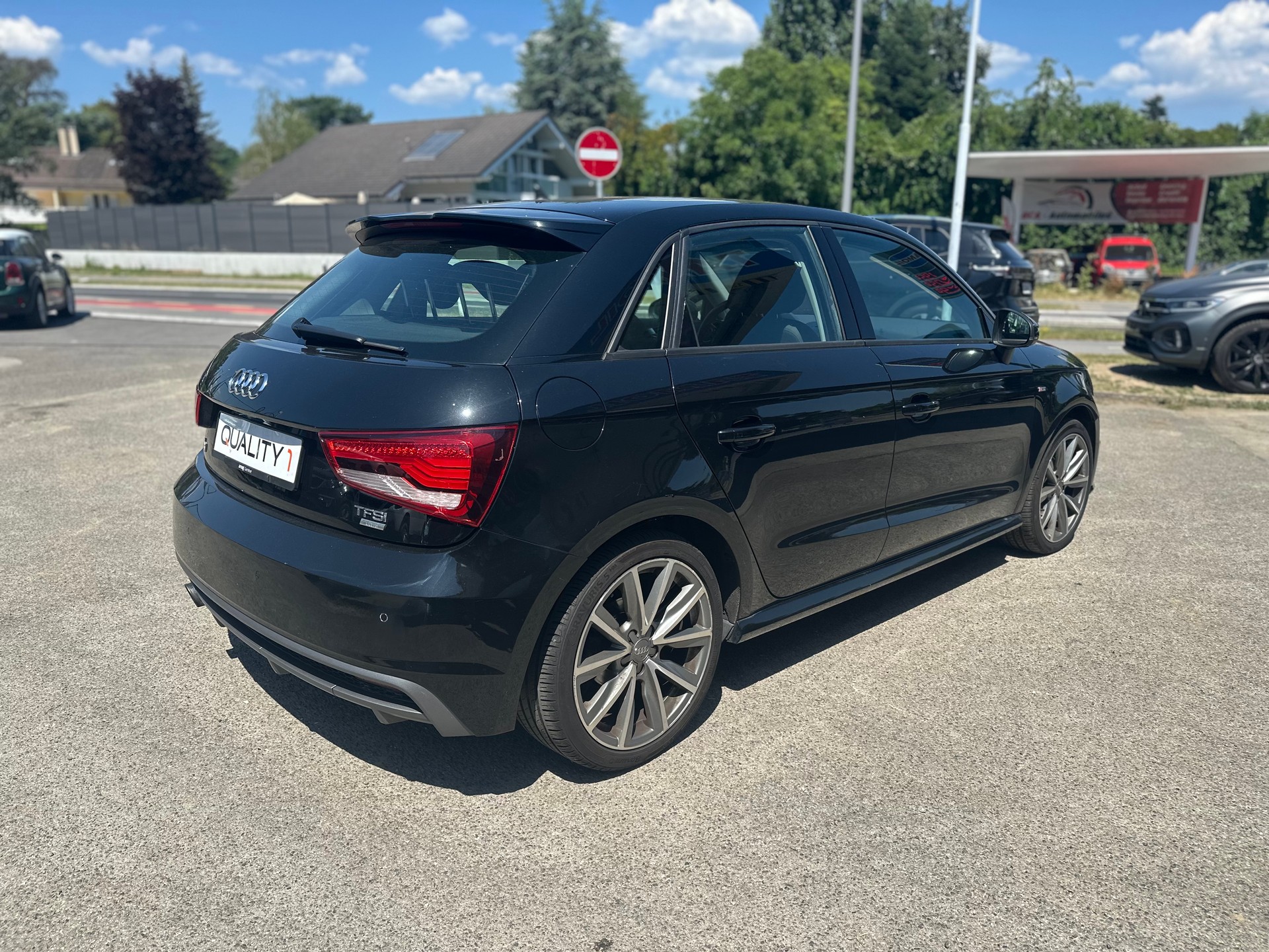 AUDI A1 Sportback 1.0 TFSI Sport-image-3