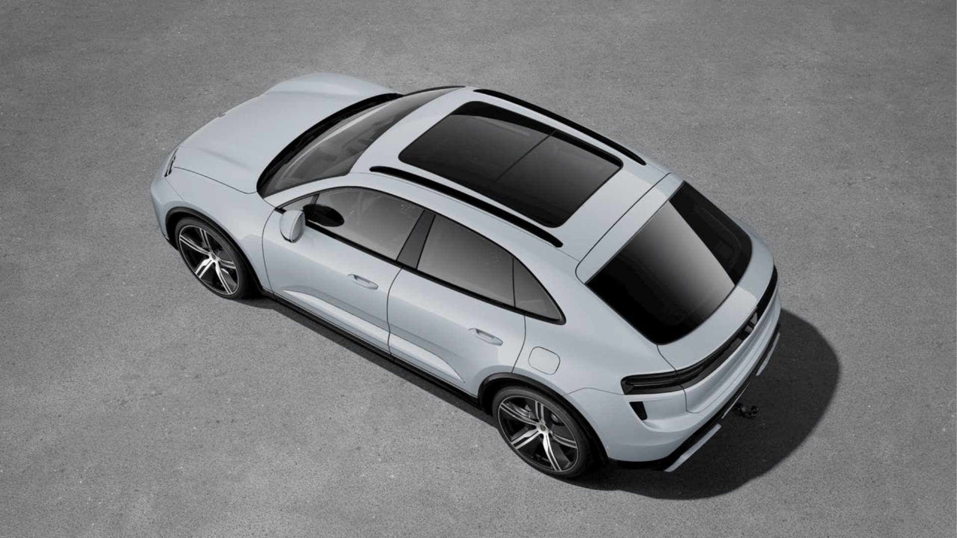 PORSCHE Macan Turbo-showroom-element-3