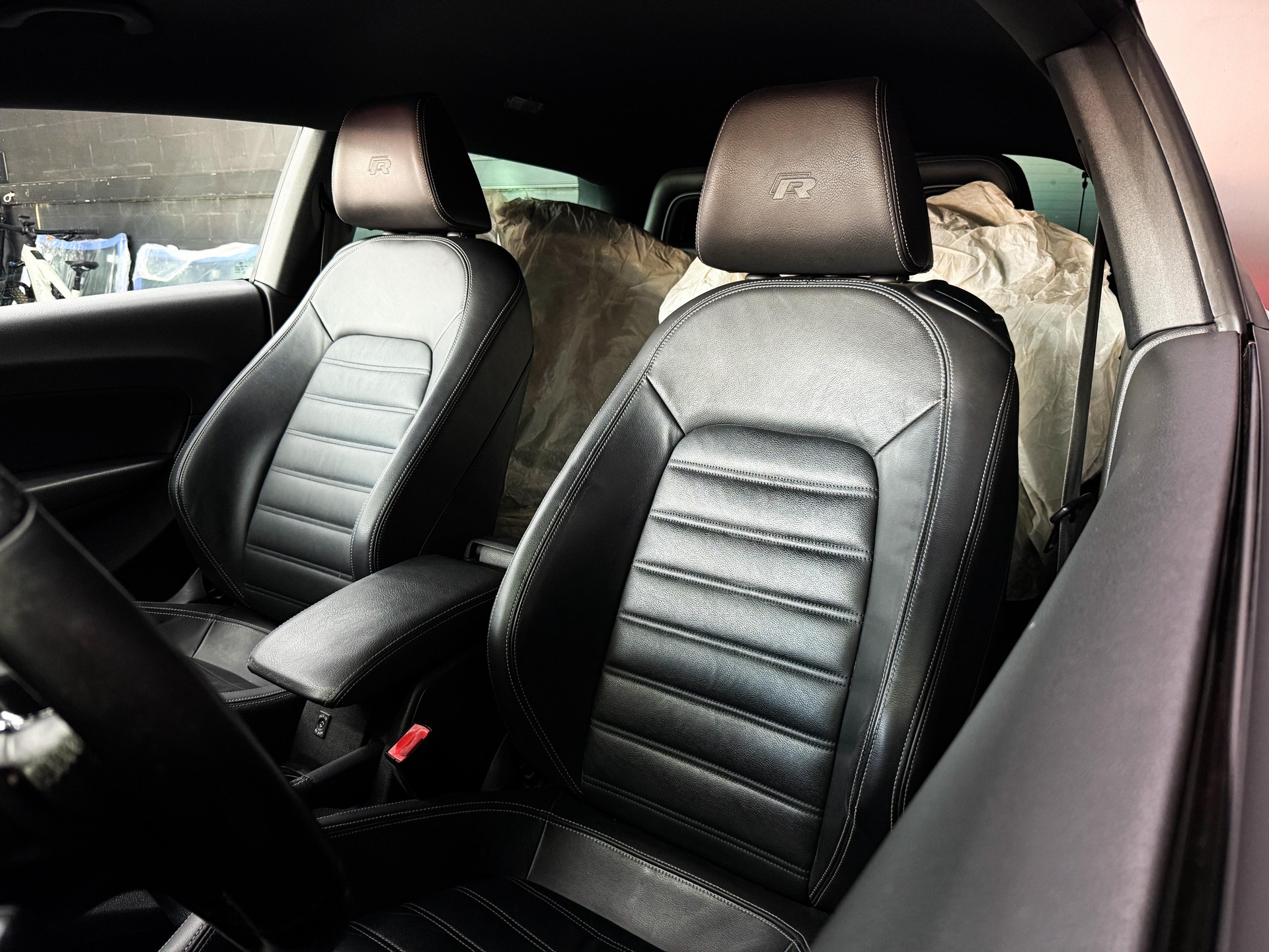 VW Scirocco 2.0 TSI R DSG-image-17