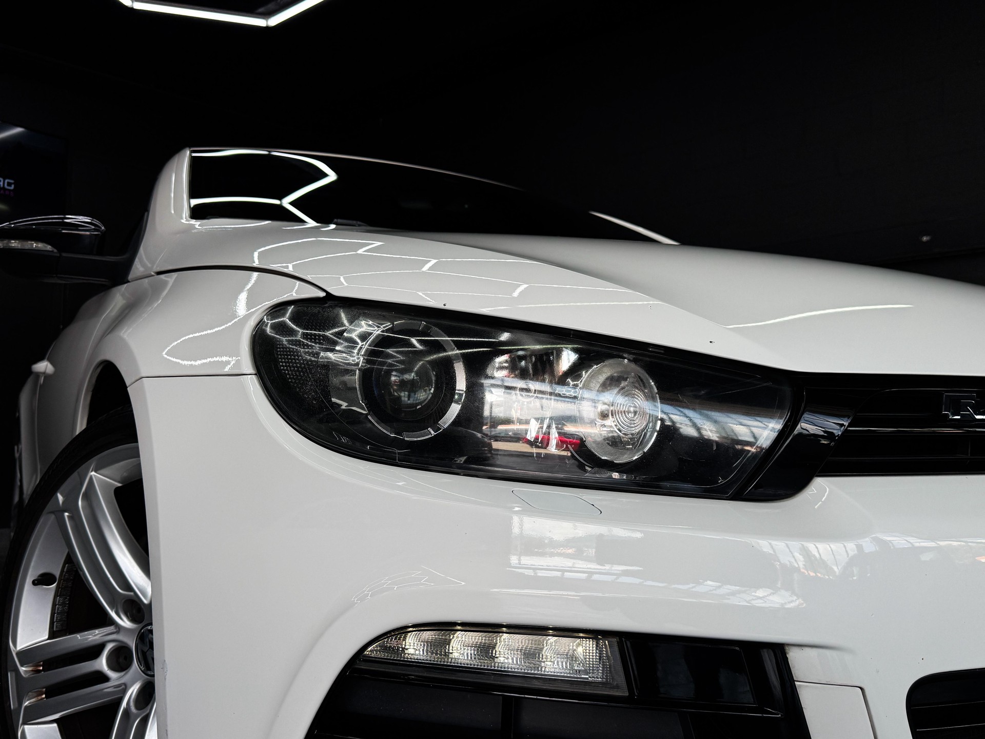 VW Scirocco 2.0 TSI R DSG-image-3
