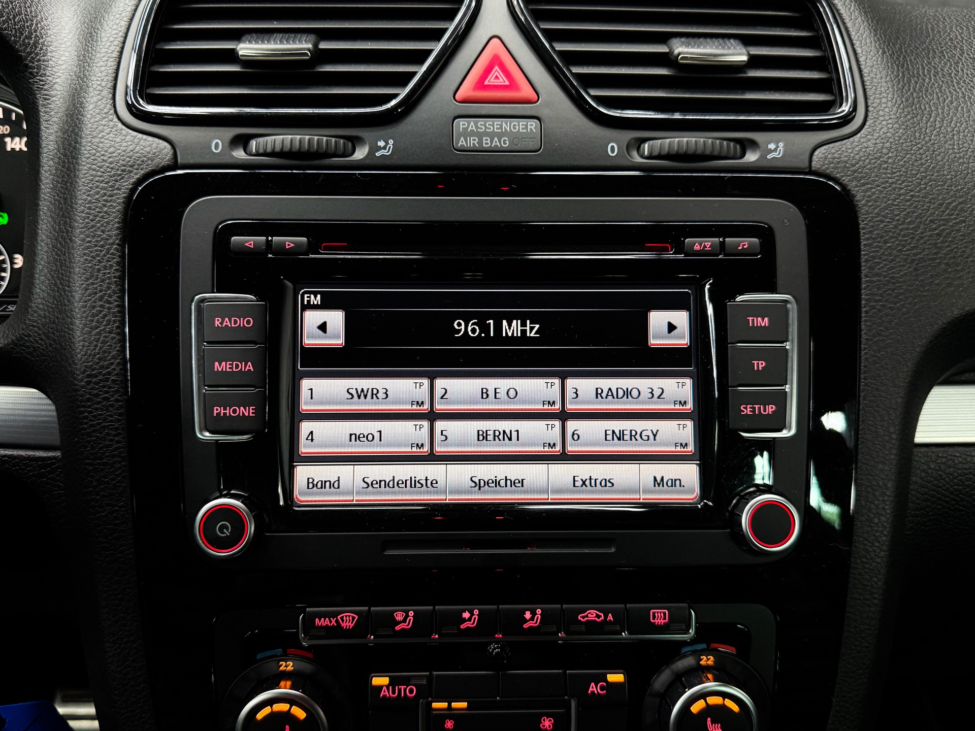 VW Scirocco 2.0 TSI R DSG-image-14
