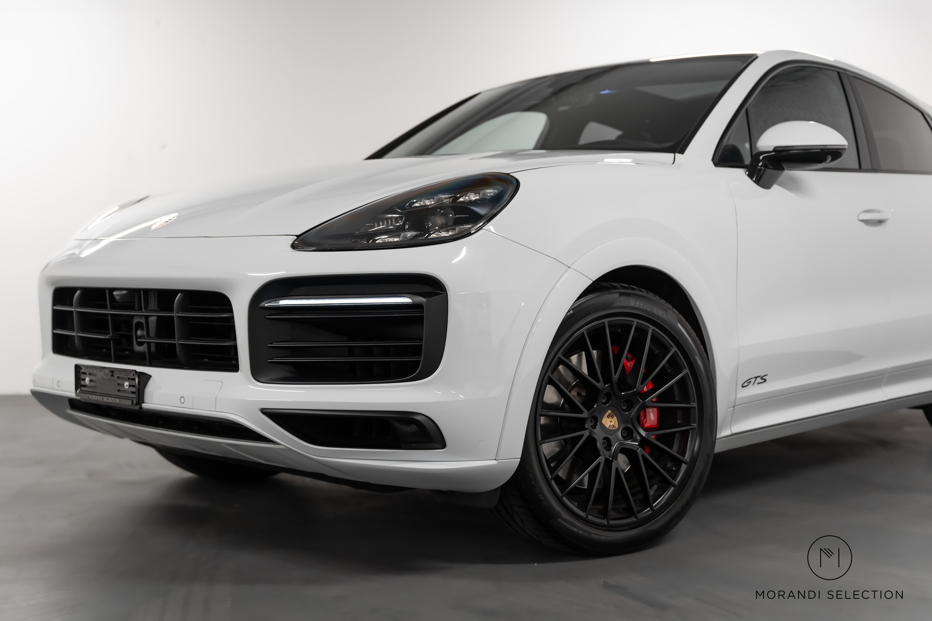 PORSCHE Cayenne Coupé 4.0 V8 GTS-image-3