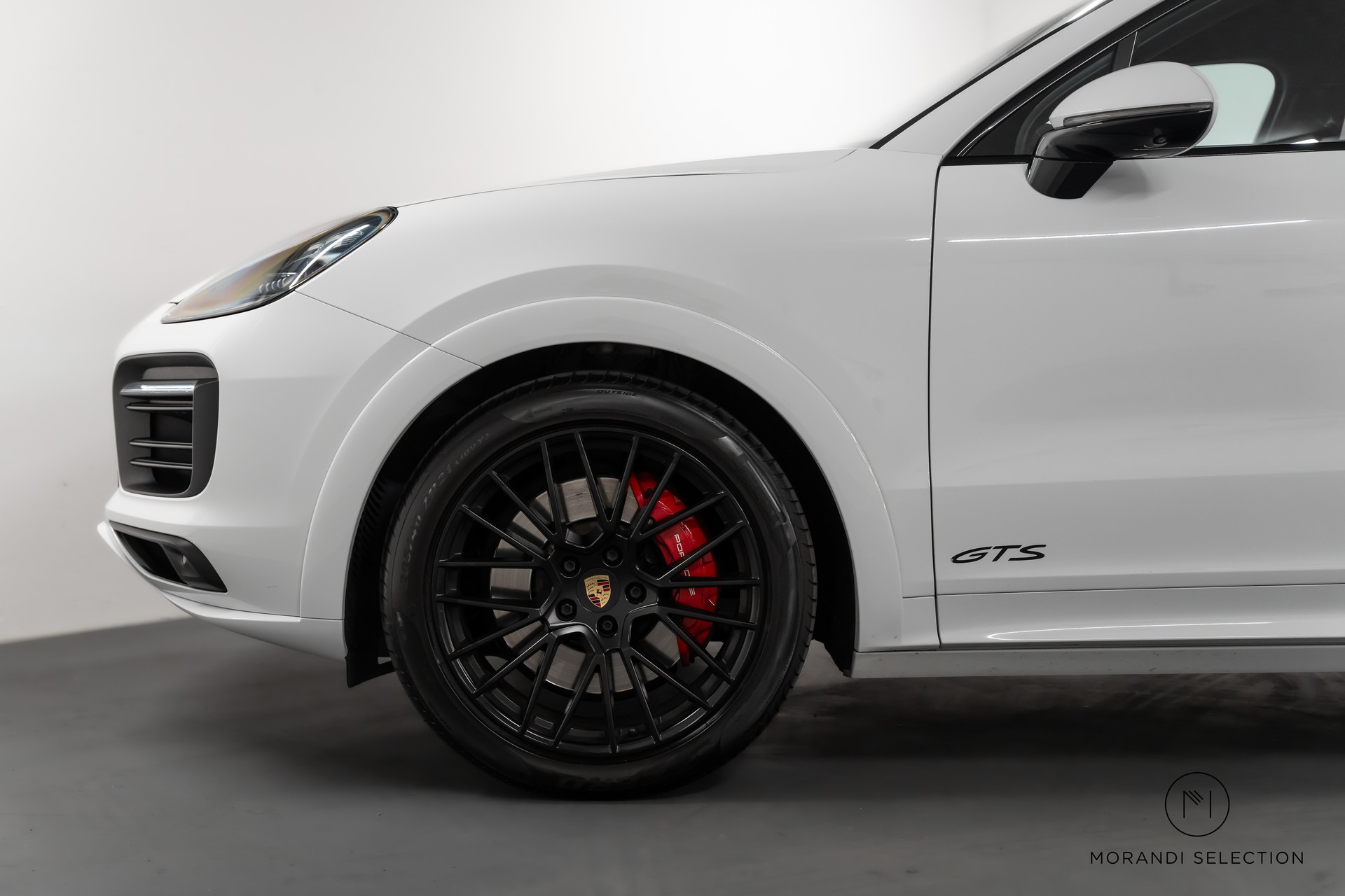 PORSCHE Cayenne Coupé 4.0 V8 GTS-image-5