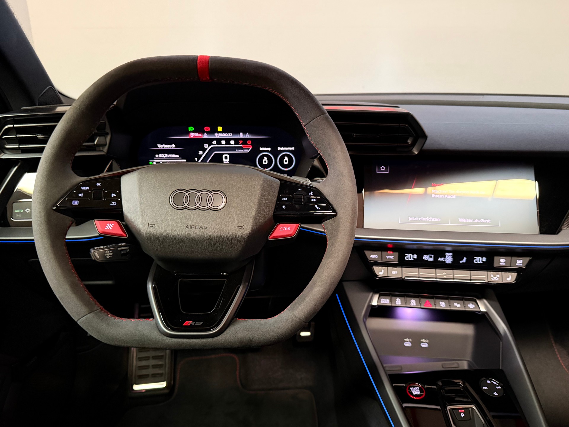 AUDI RS3 Sportback 2.5 TSI quattro S-tronic-image-21