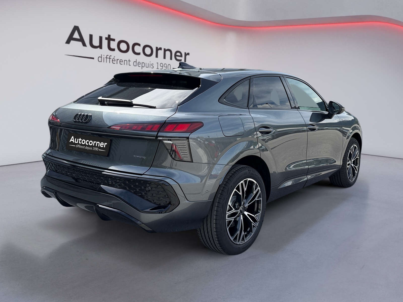 AUDI Q3 Sportback TFSI quattro 150 kW S tronic-image-4