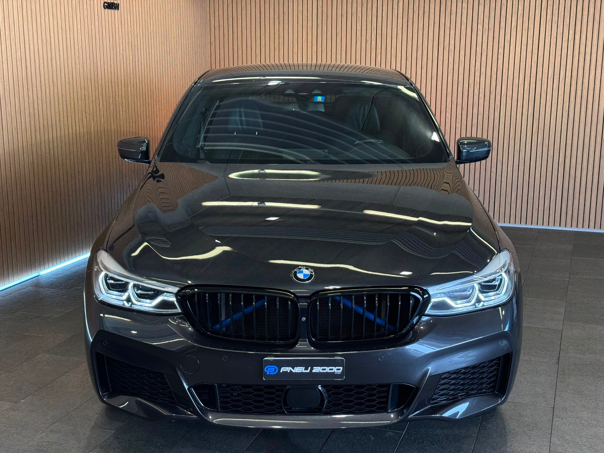 BMW 640i GT xDrive Steptronic-image-1