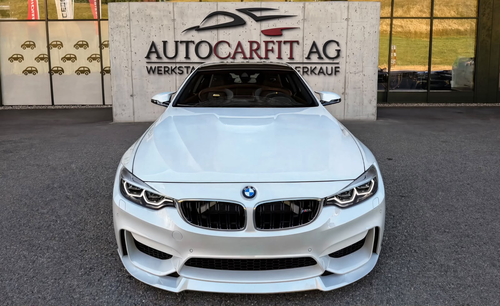 BMW M4 Coupé DKG-image-3