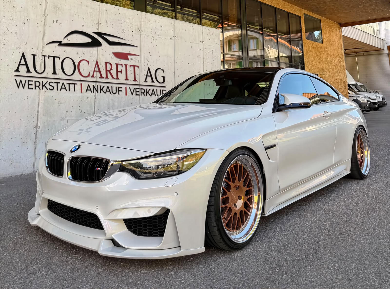 BMW M4 Coupé DKG-image-0