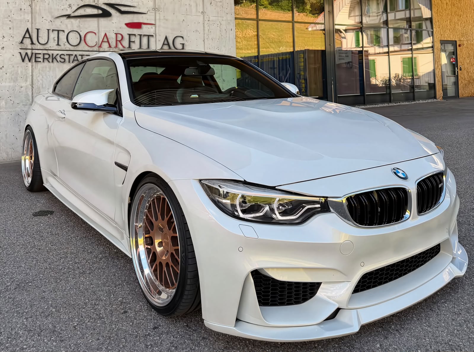 BMW M4 Coupé DKG-image-9