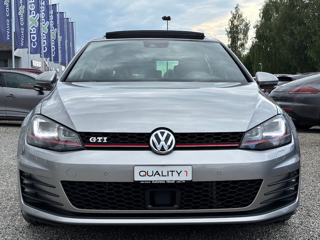 VW Golf 2.0 TSI GTI Performance DSG-image-1