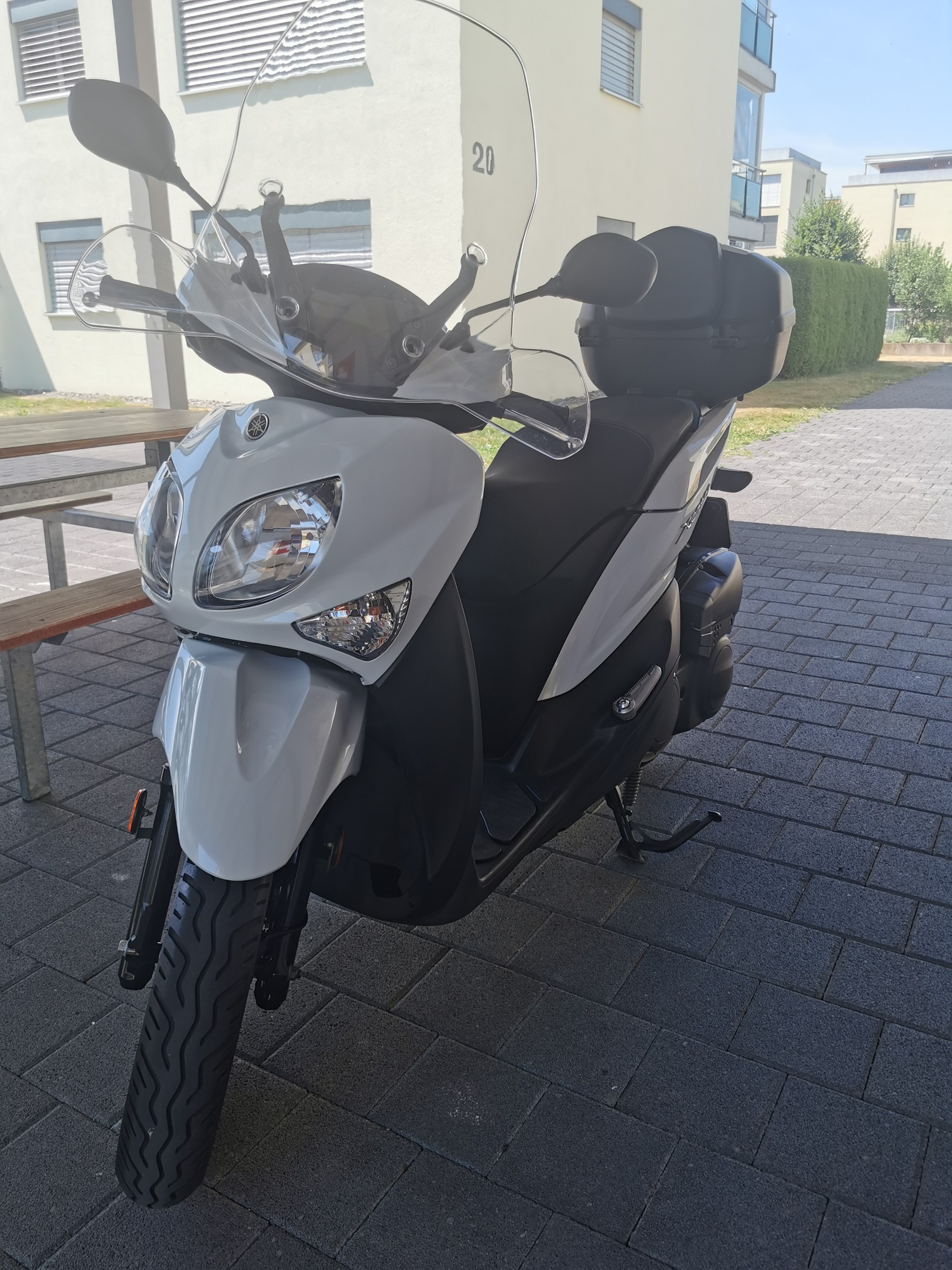 YAMAHA Xenter 125 UBS-image-5