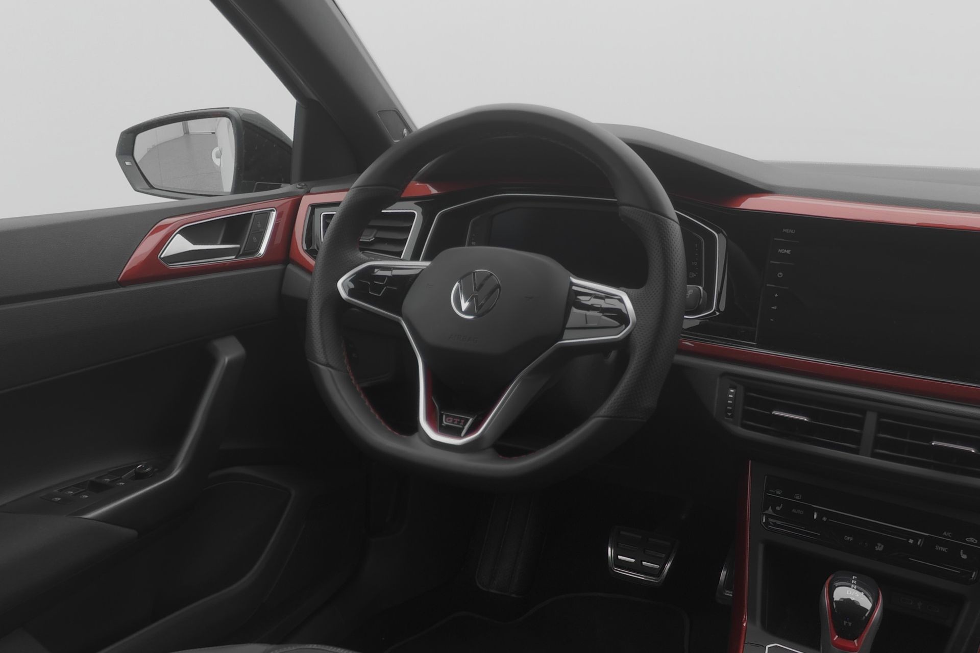 VW Polo 2.0 TSI GTI DSG-image-6
