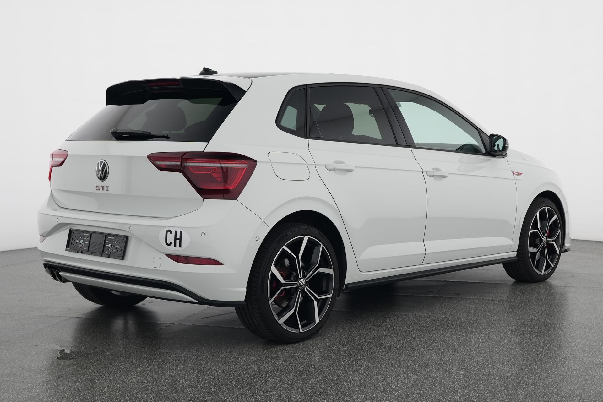 VW Polo 2.0 TSI GTI DSG-image-3