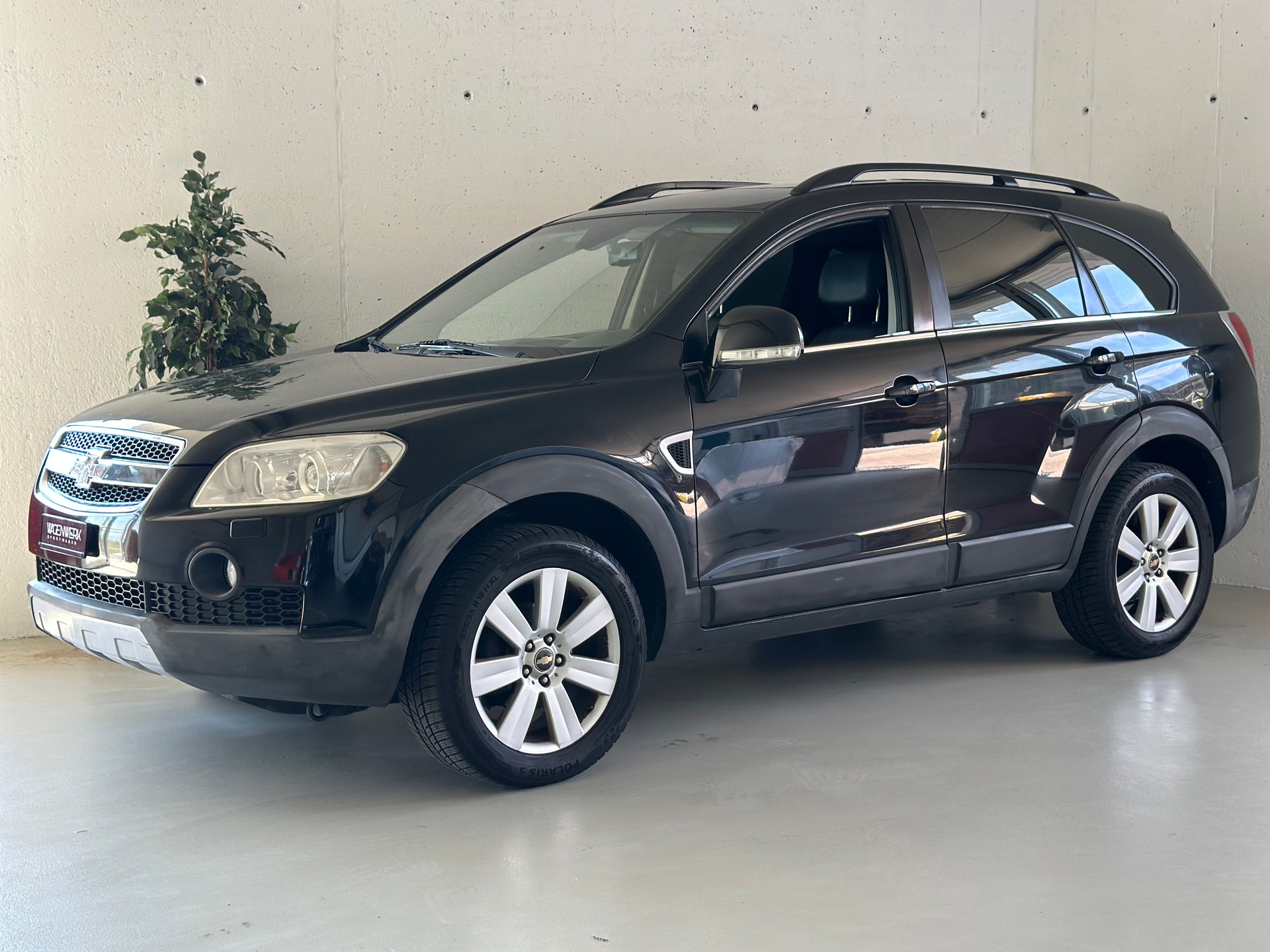 CHEVROLET Captiva 3.2 V6 LT Executive 4WD Automatic-image-3