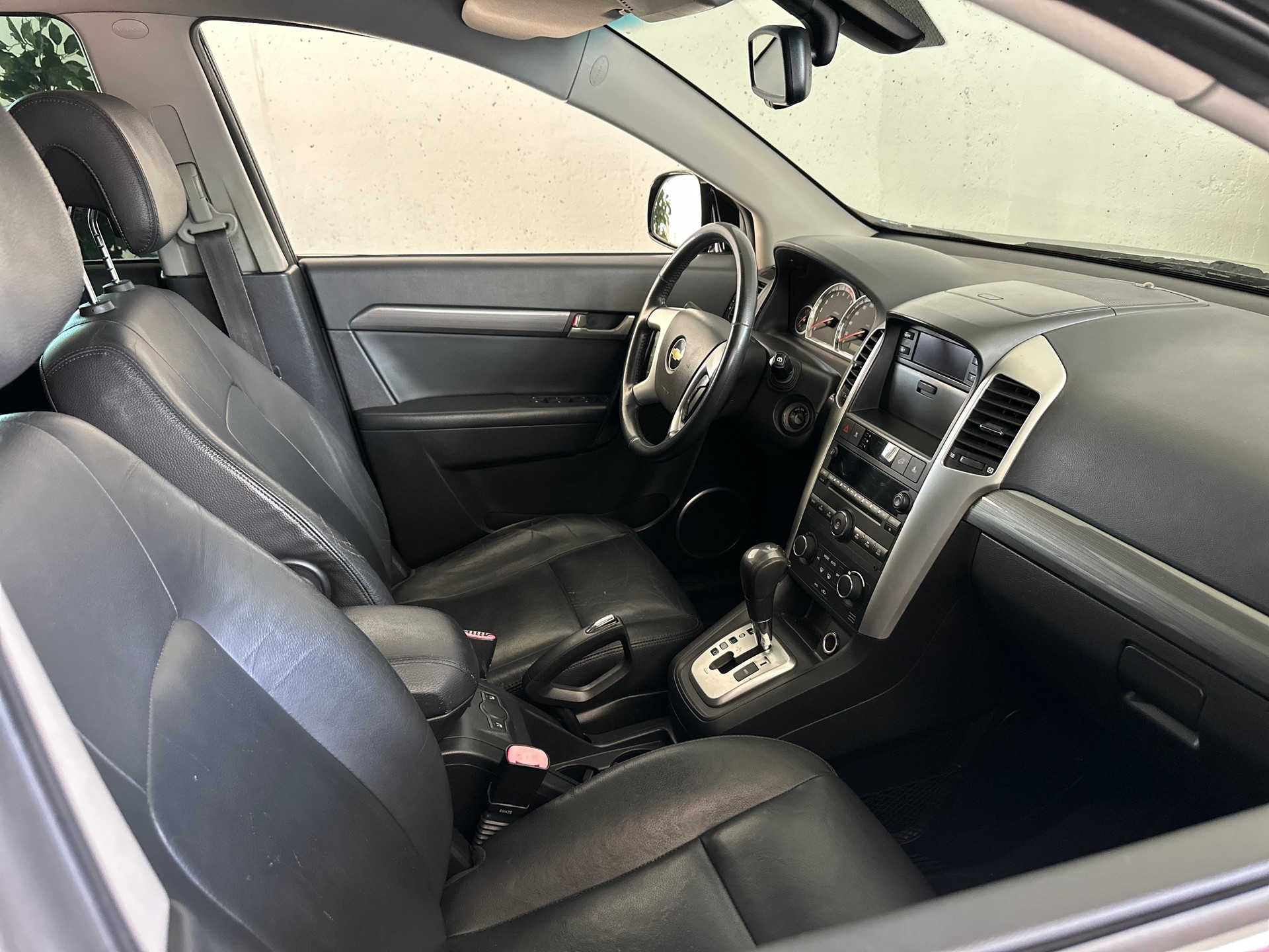 CHEVROLET Captiva 3.2 V6 LT Executive 4WD Automatic-image-6