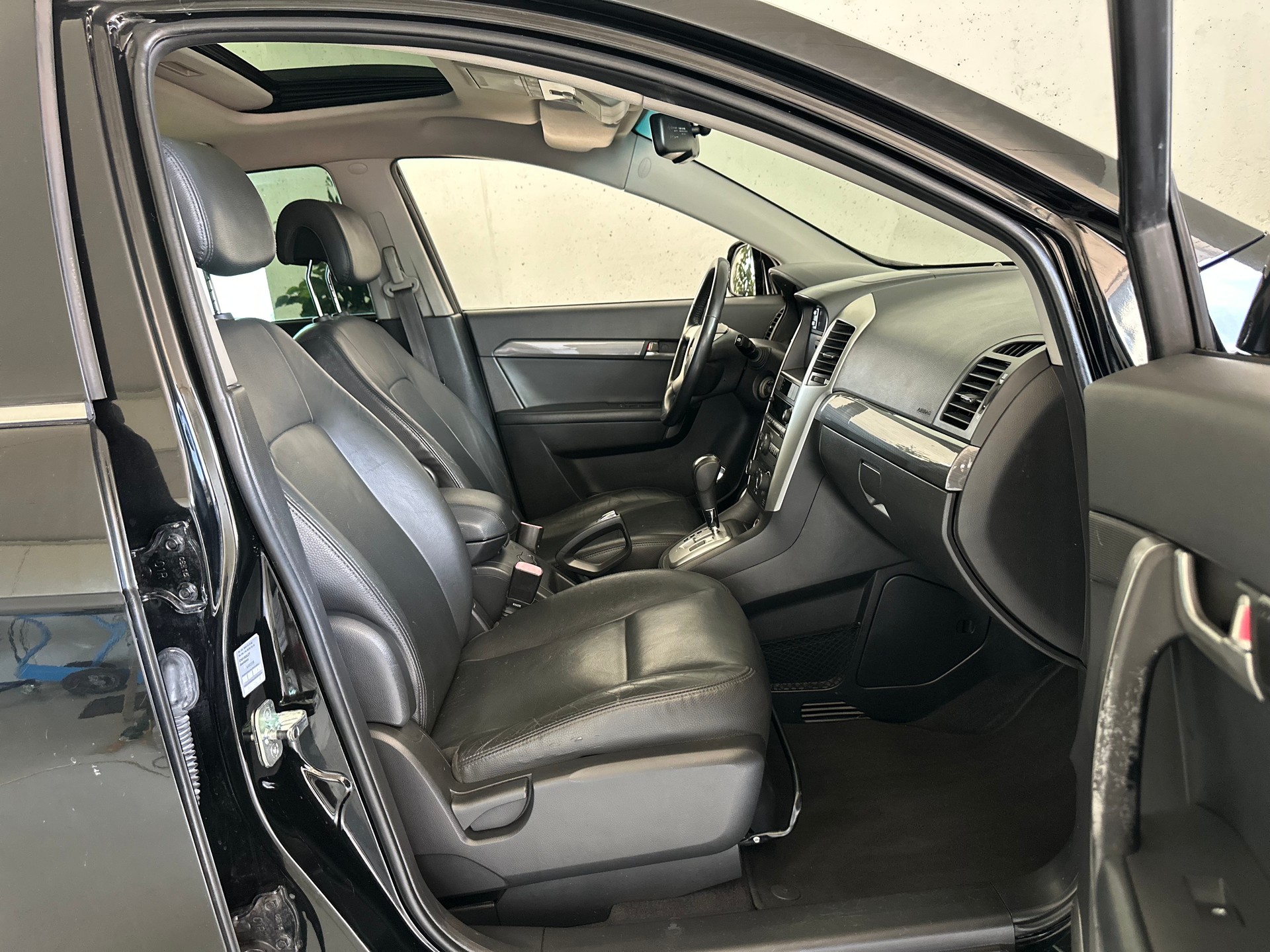 CHEVROLET Captiva 3.2 V6 LT Executive 4WD Automatic-image-7
