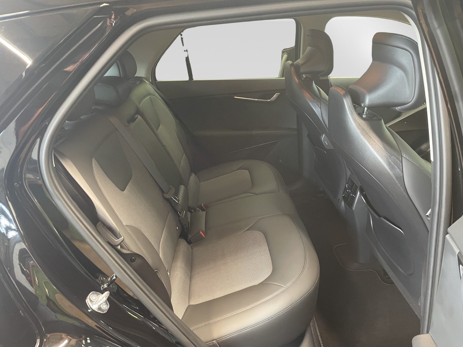 KIA Niro EV Edition 30-image-9