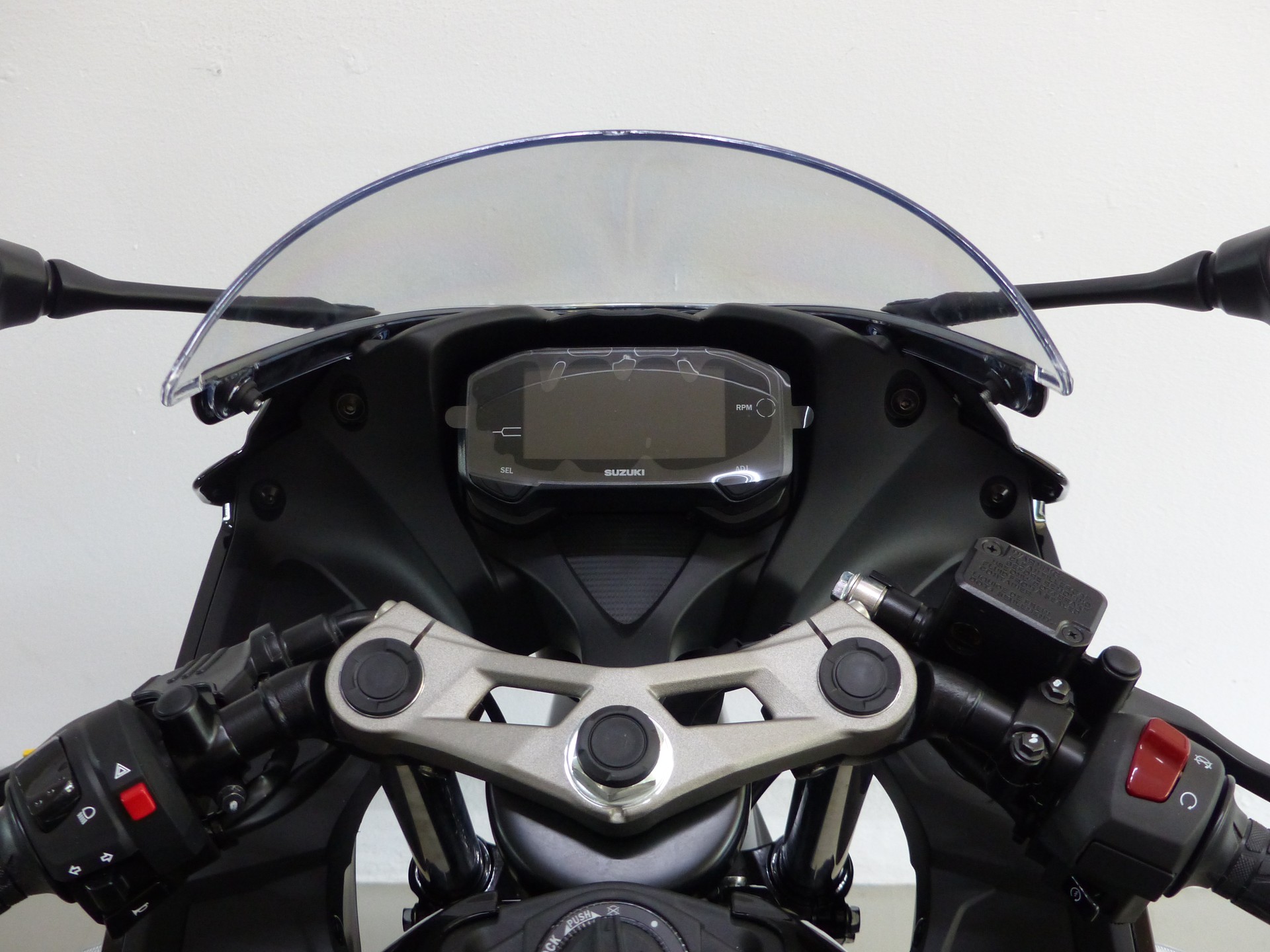 SUZUKI GSX-R 125 ABS-image-12
