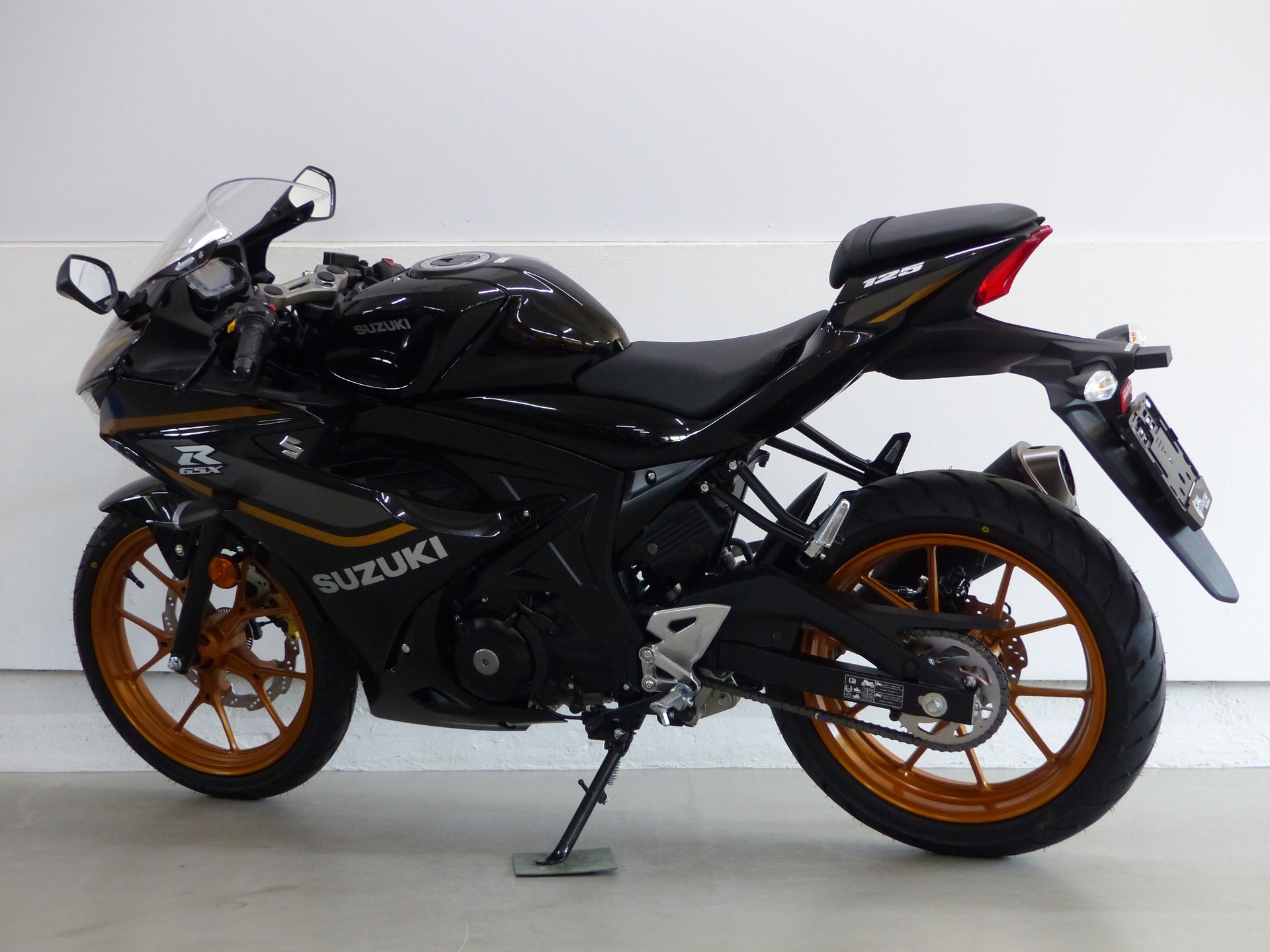 SUZUKI GSX-R 125 ABS-image-11
