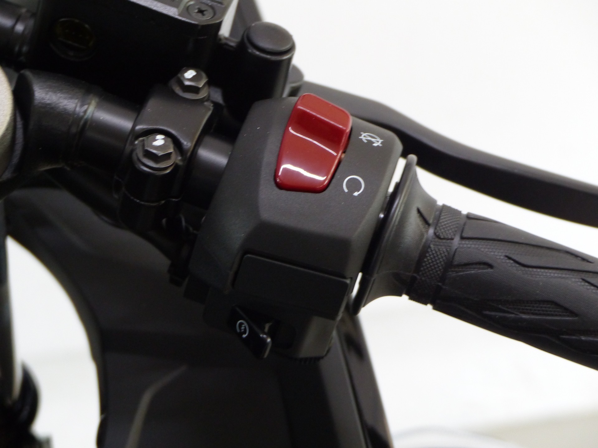 SUZUKI GSX-R 125 ABS-image-14