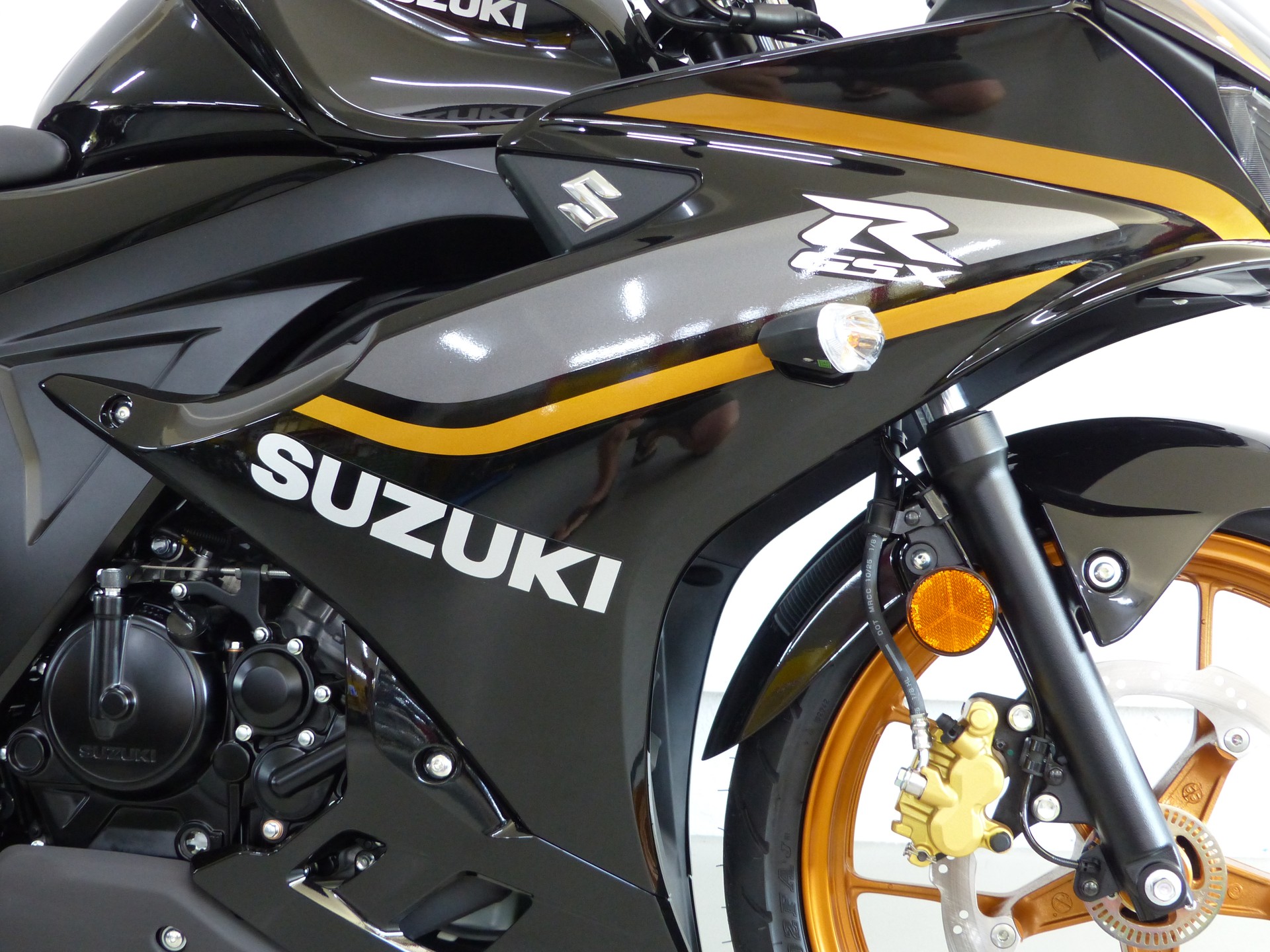 SUZUKI GSX-R 125 ABS-image-4
