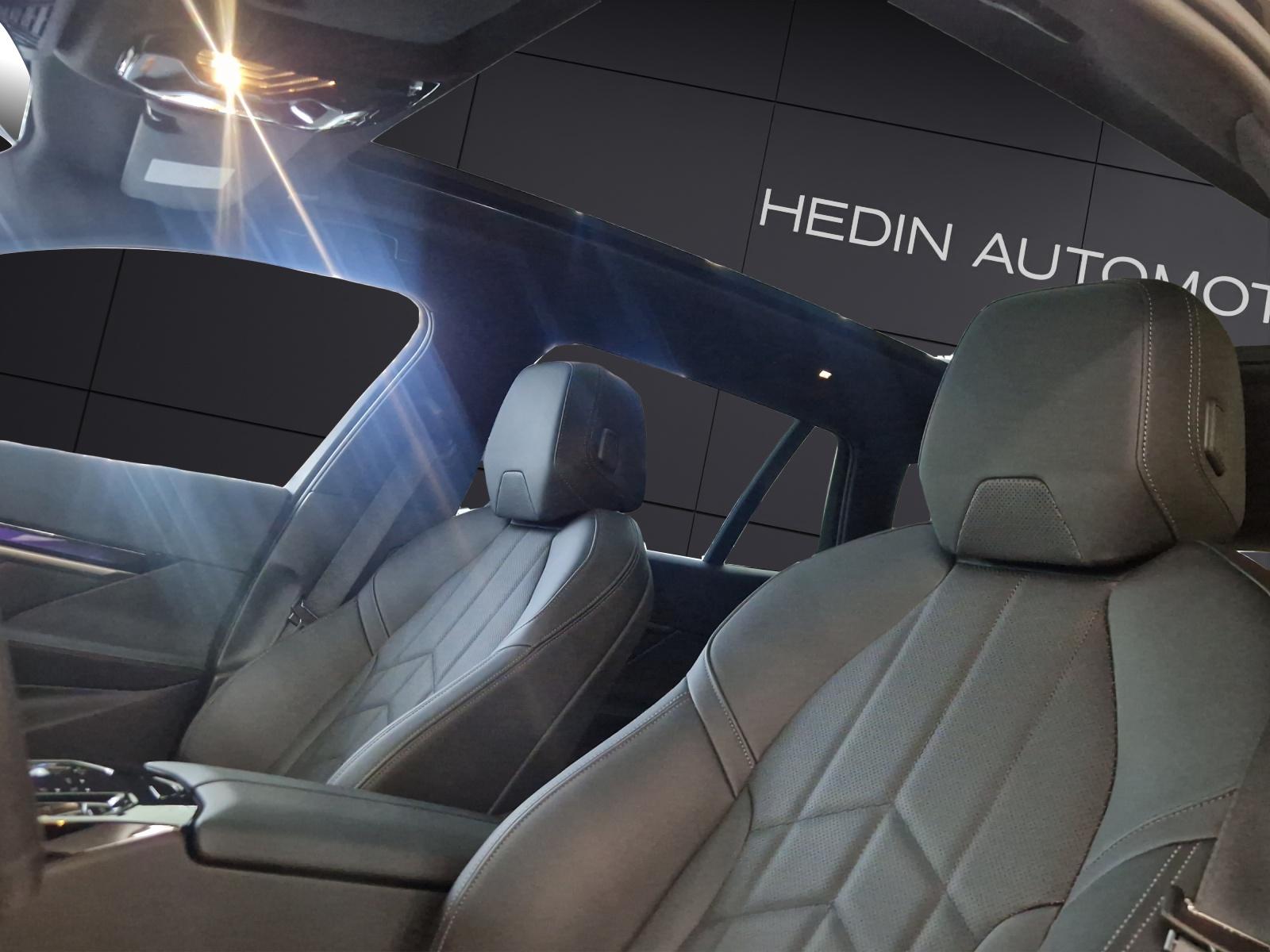 BMW 520d xDrive Touring-image-16