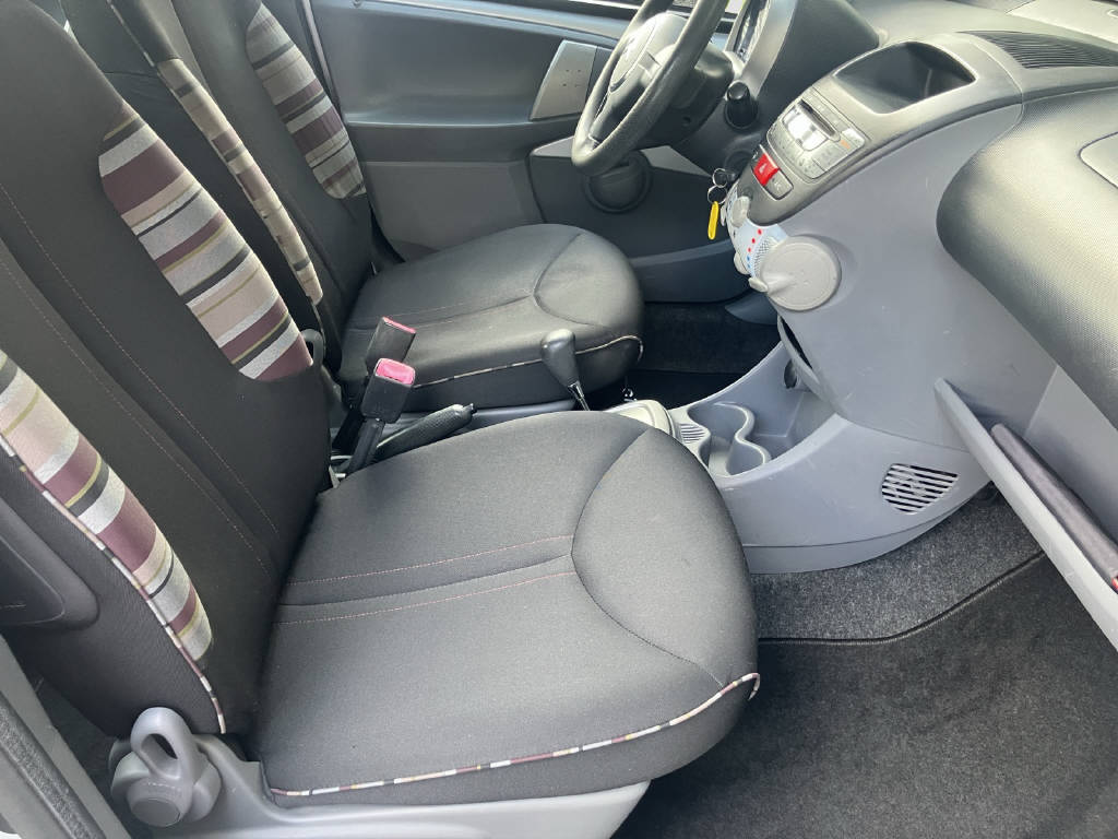 CITROEN C1 1.0i Chic MTA *Automat*-image-13