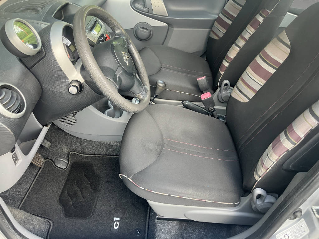 CITROEN C1 1.0i Chic MTA *Automat*-image-10
