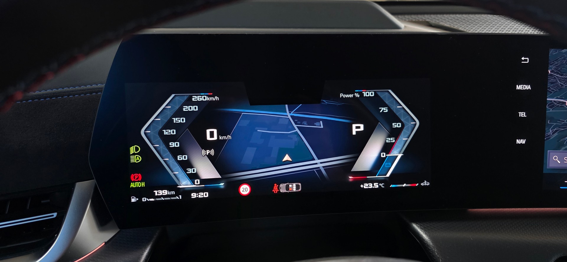 BMW X2 xDrive M35i *360°Kamera*ACC*Sitz-&Lenkradheizung*CarPlay&AndroidAuto*-image-13