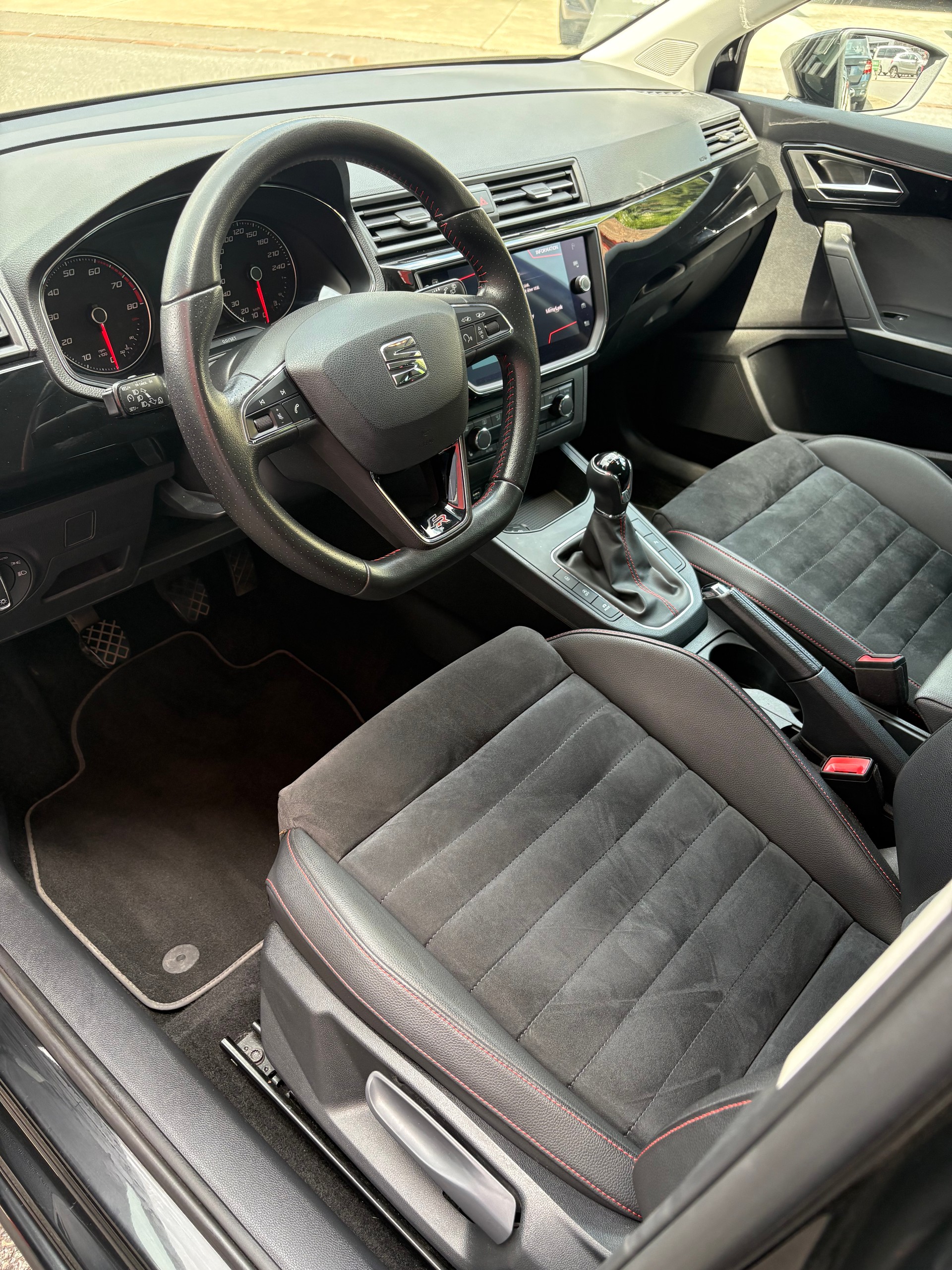 SEAT 1.0 TSI 115 FR-image-4