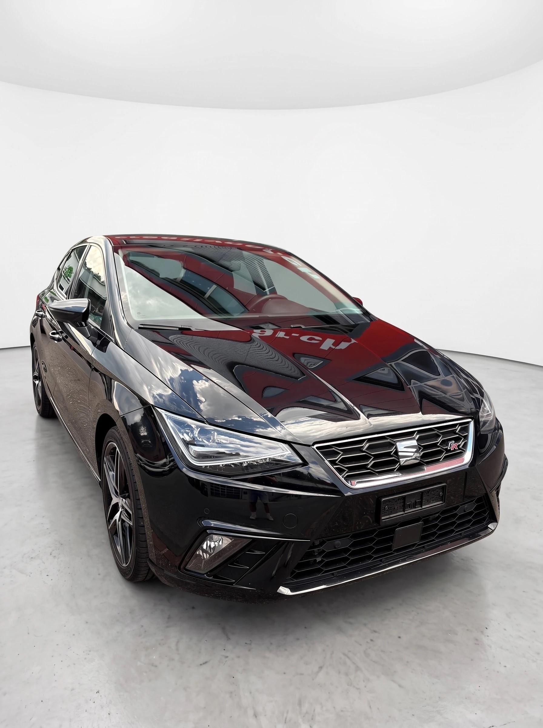 SEAT 1.0 TSI 115 FR-image-1