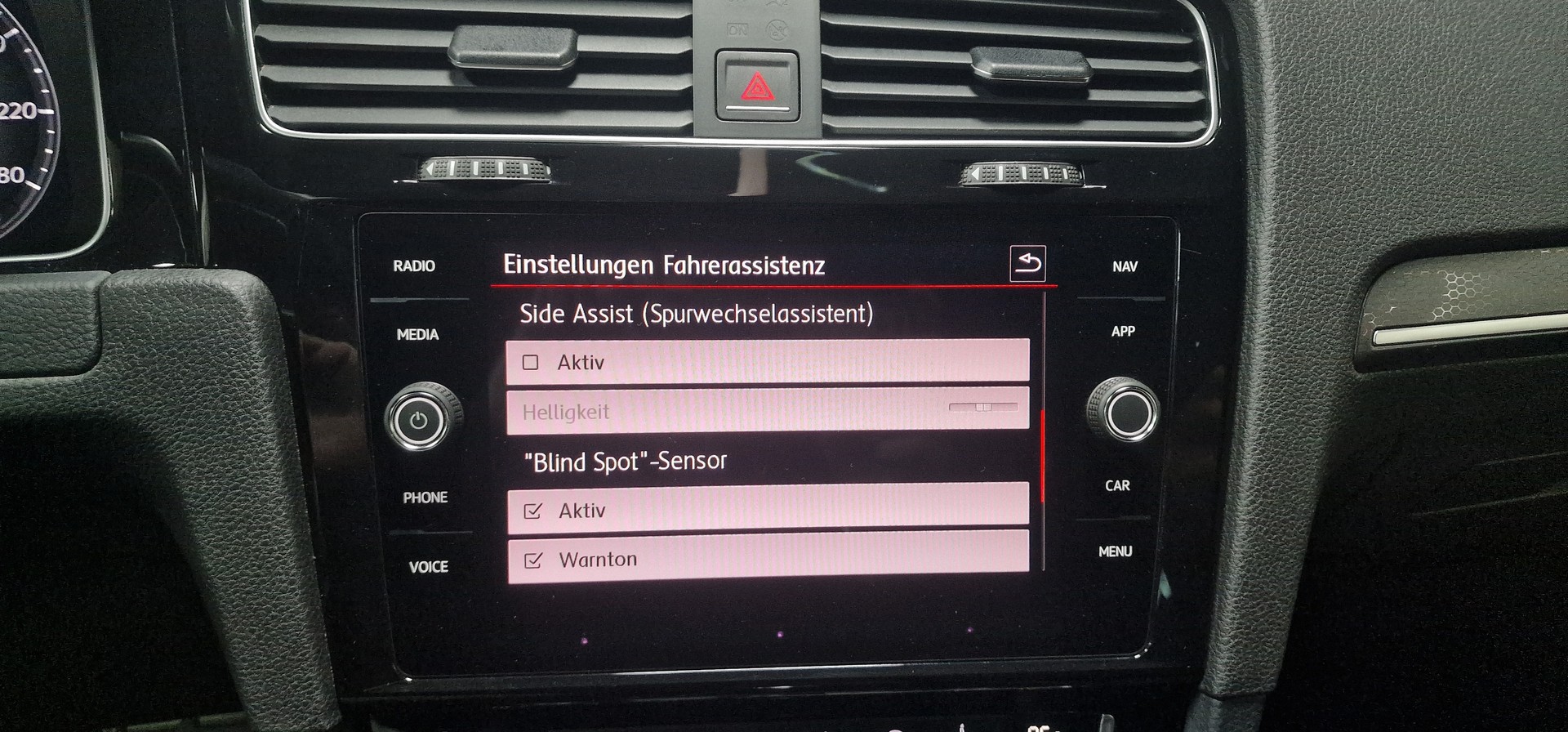 VW Golf 2.0 TSI GTI Performance DSG-image-19
