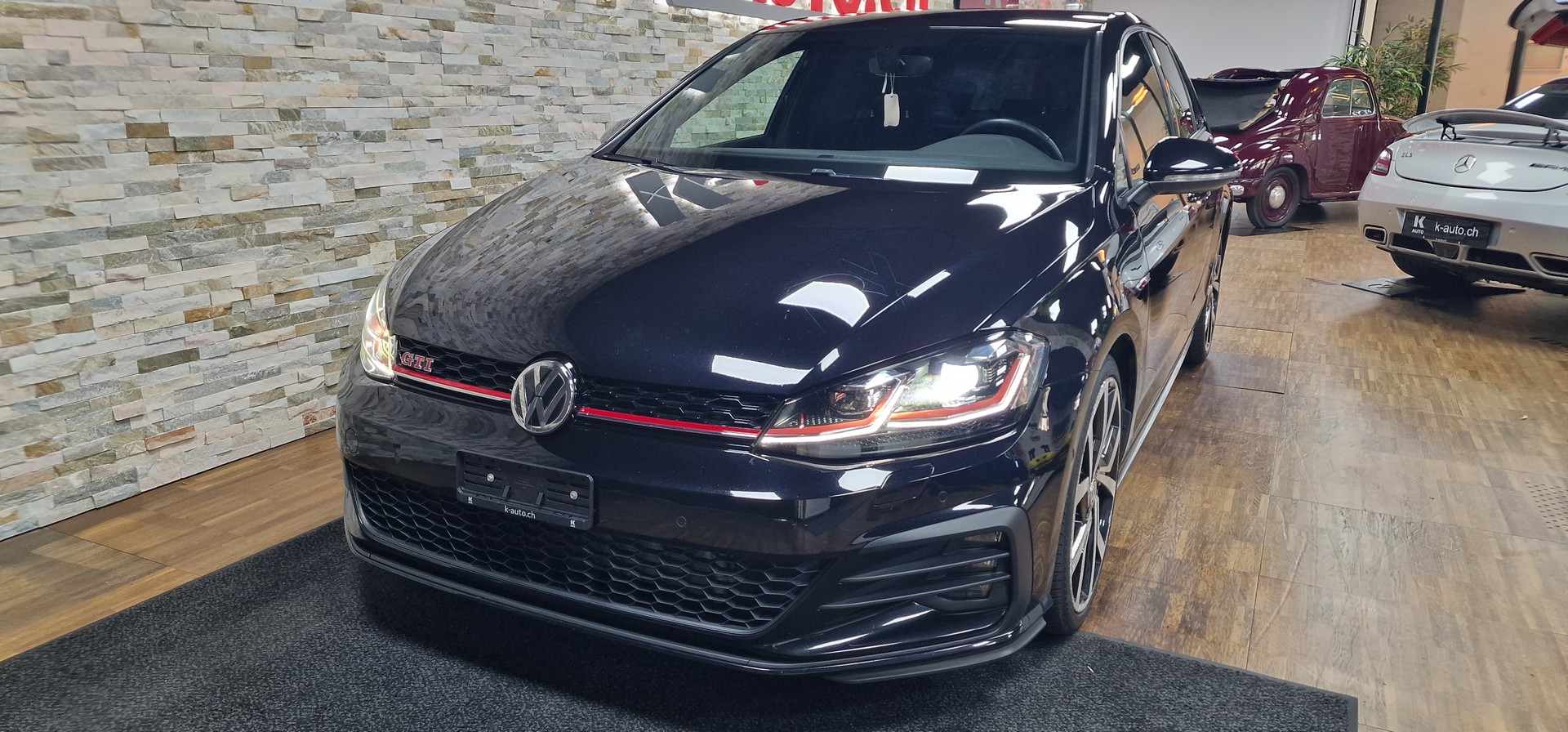 VW Golf 2.0 TSI GTI Performance DSG-image-4