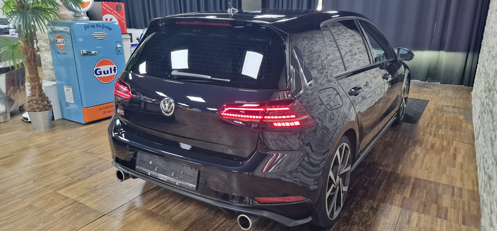VW Golf 2.0 TSI GTI Performance DSG-image-3