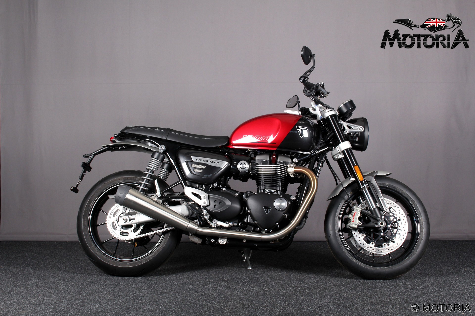 TRIUMPH Speed Twin 1200-showroom-element-1