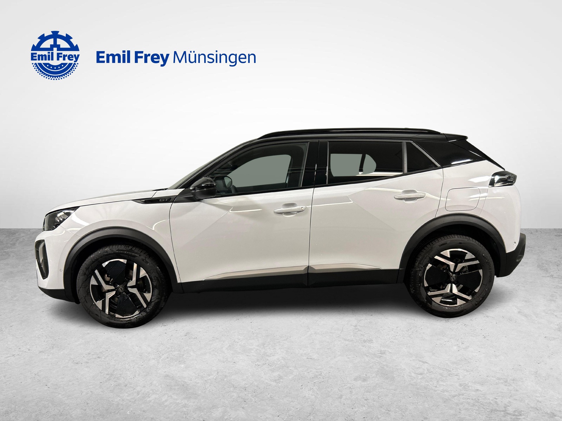 PEUGEOT 2008 1.2 Hybrid 145 GT-image-2