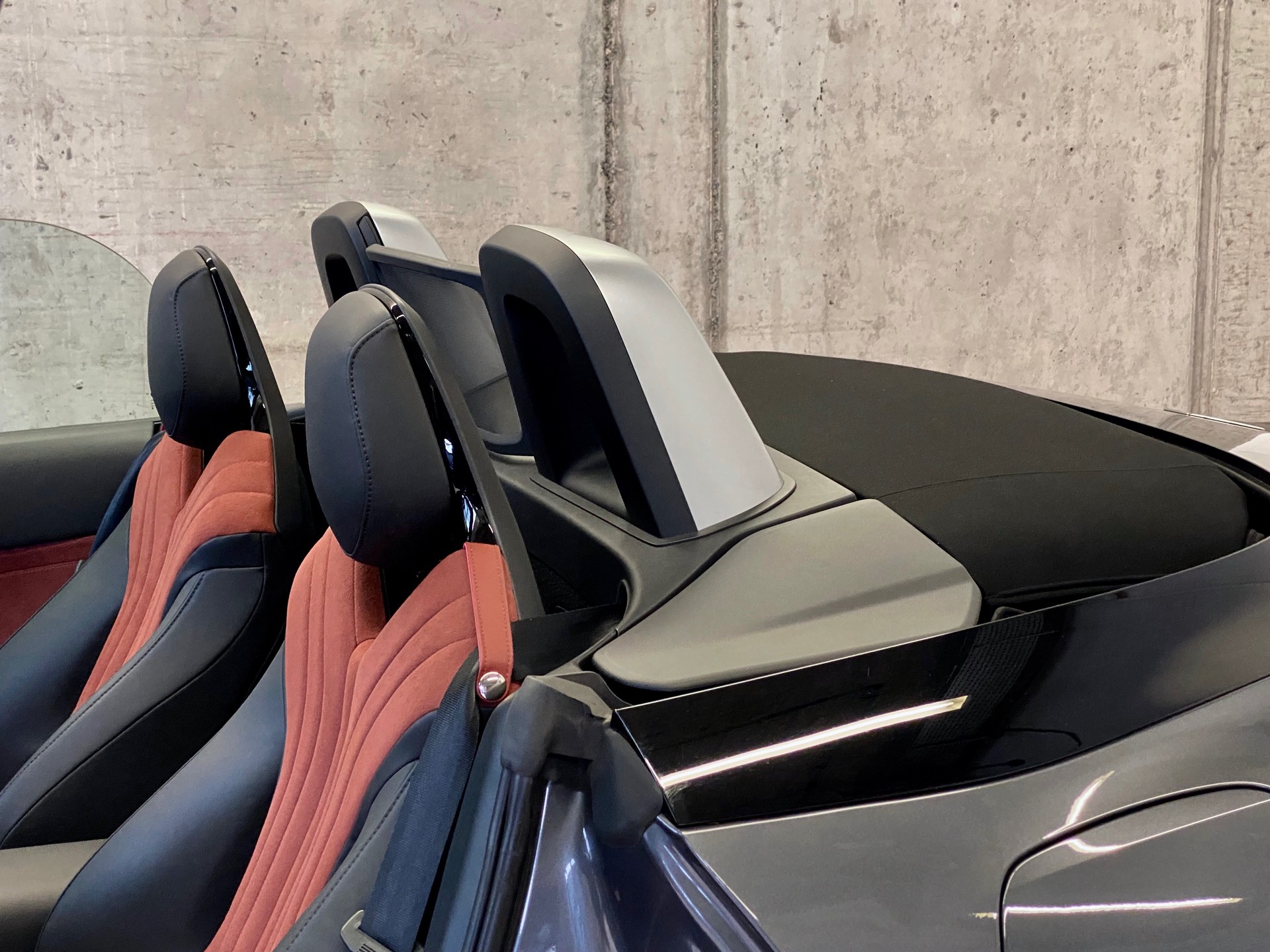 MG Cyberster*77kWh*Swiss*4WD*-image-8
