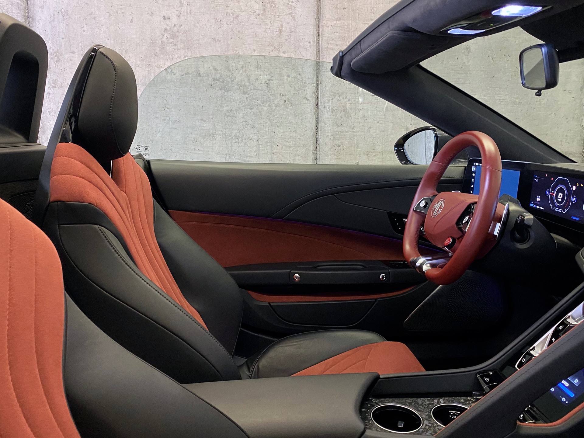 MG Cyberster*77kWh*Swiss*4WD*-image-6