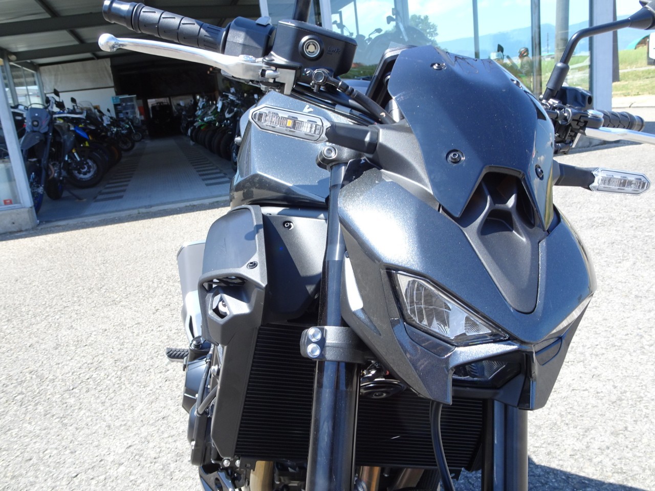 KAWASAKI Z 900-image-5