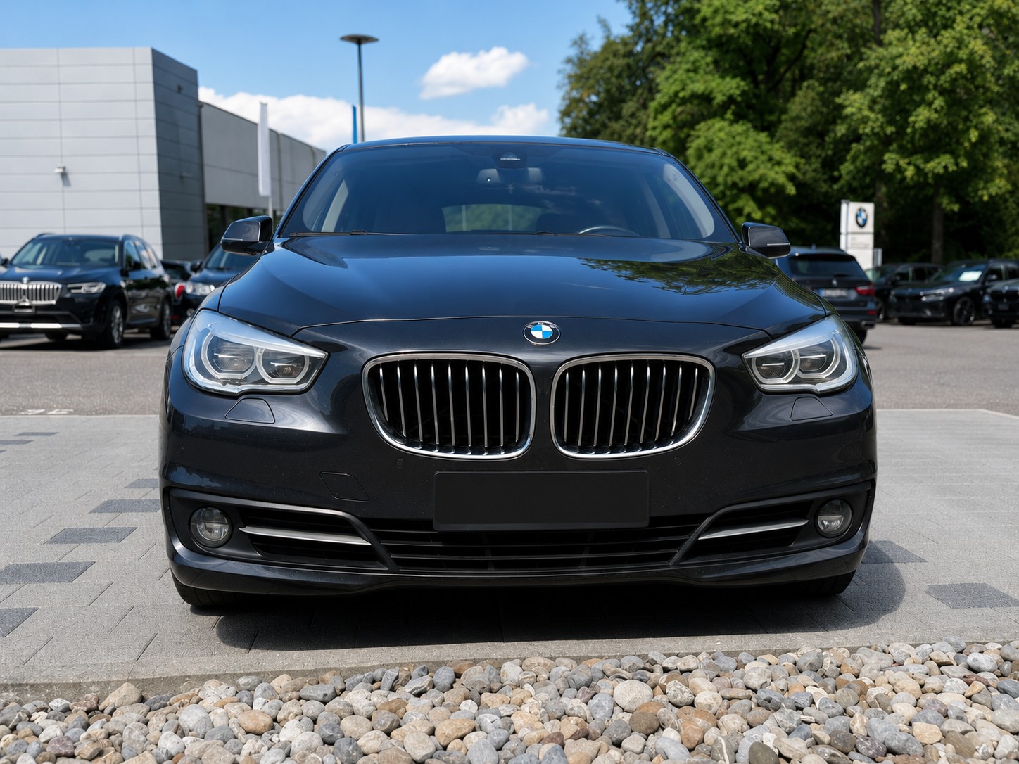 BMW 530d xDrive-image-0