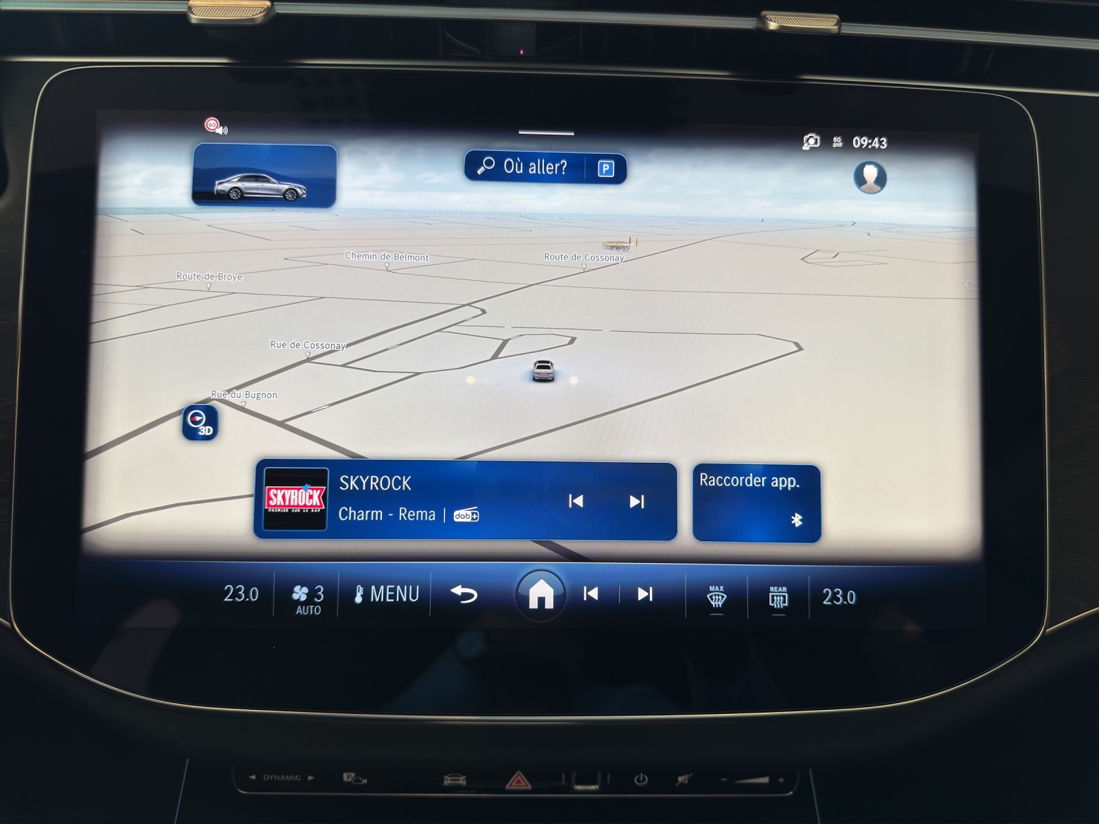 MERCEDES-BENZ E 220 d 4Matic 9G-Tronic-image-14