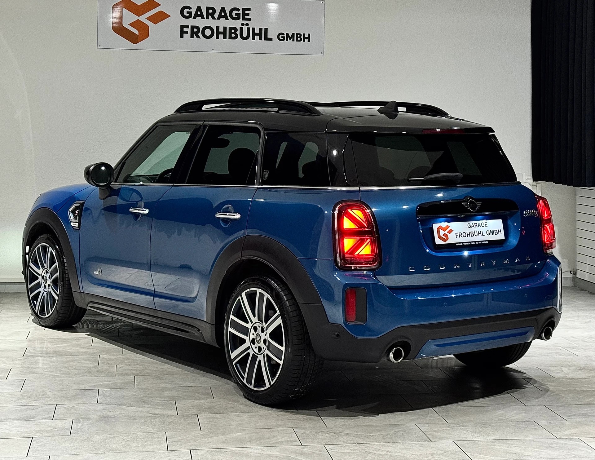 MINI Countryman Cooper S ALL4 Steptronic | 1.Hand |-image-6