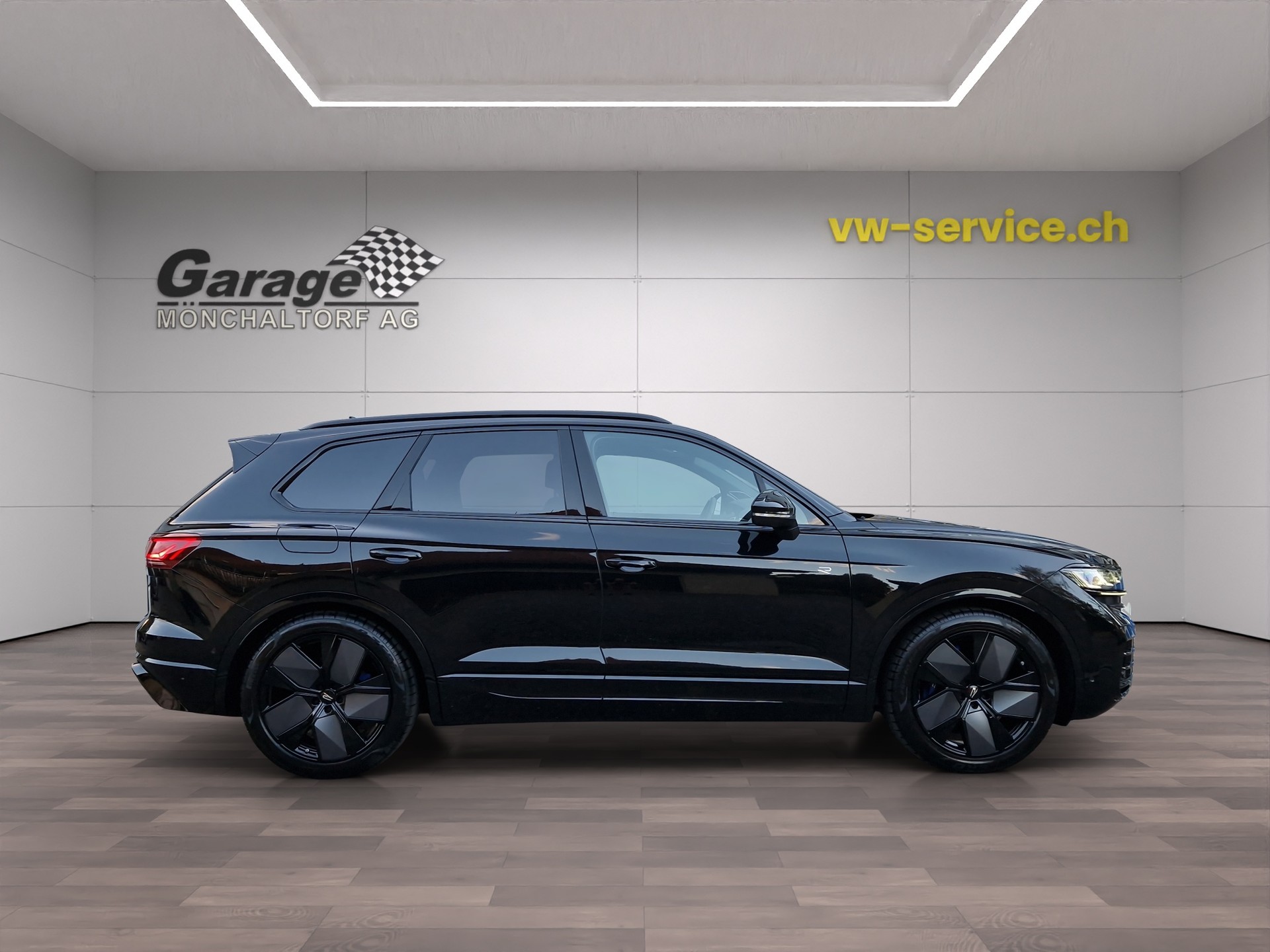 VW Touareg 3.0 TSI eHybrid R Tiptronic mit 5 Jahre 100tkm VW Werksgarantie-image-4