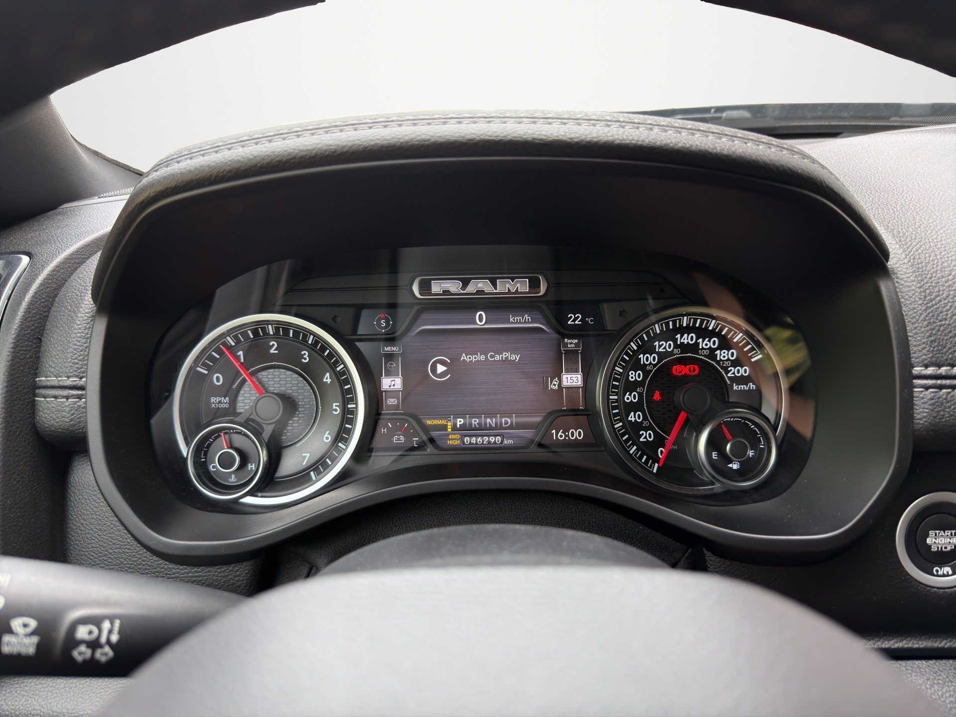 DODGE 1500 5.7 LARAMIE BLACK-image-8