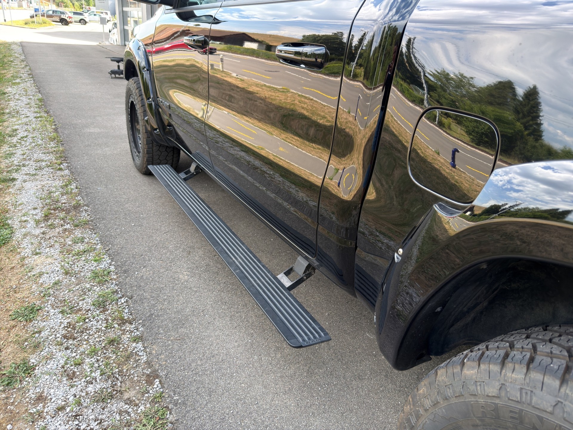 DODGE 1500 5.7 LARAMIE BLACK-image-20