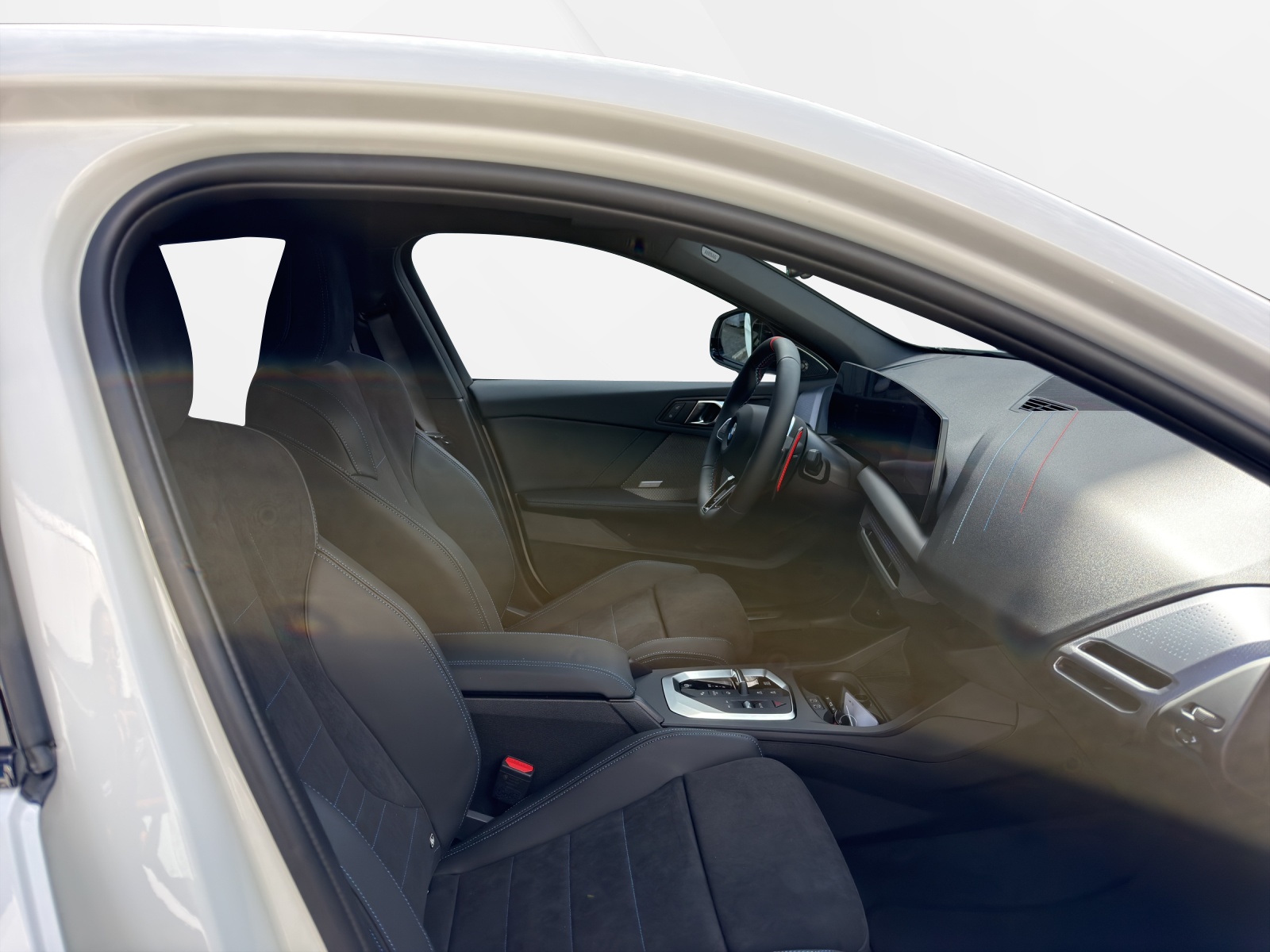 BMW M135 x Drive-image-17