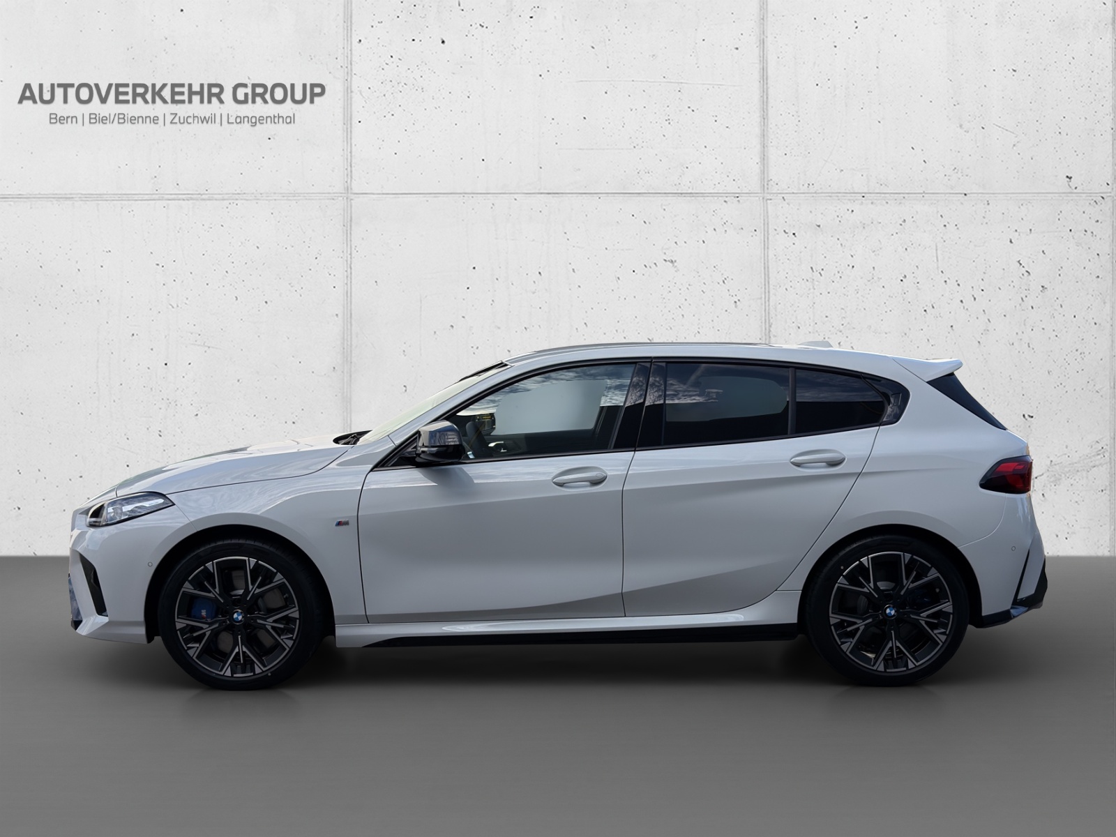 BMW M135 x Drive-image-1